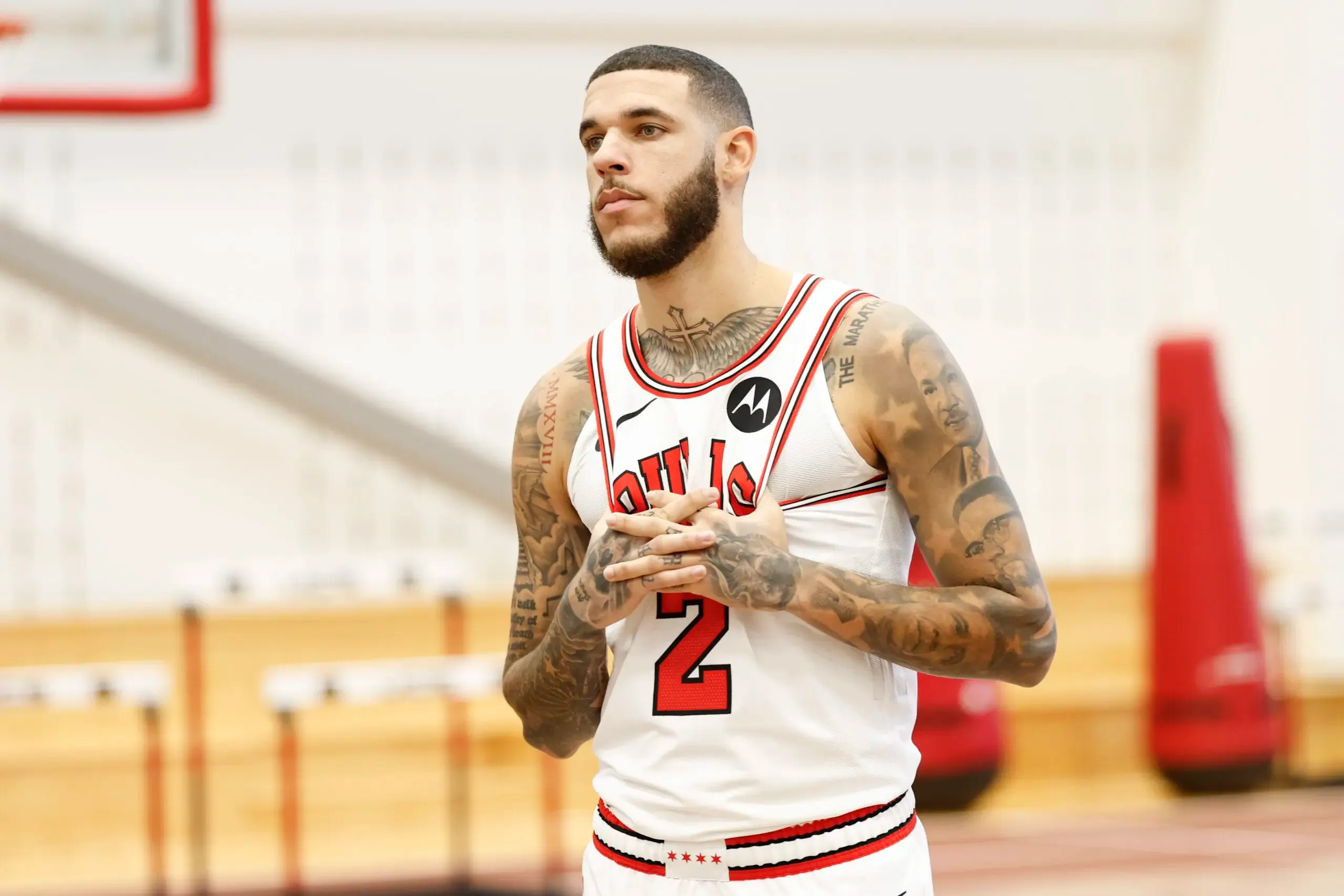 Lonzo Ball Casual Court Pose