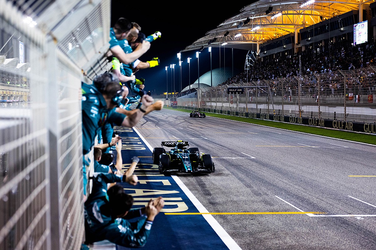 Fernando Alonso Celebrating Team Victory