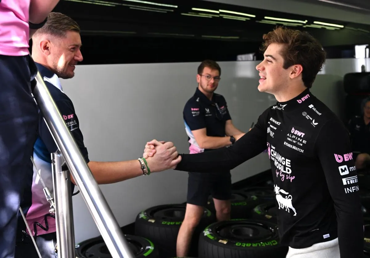 Franco Colapinto Celebrating with the Team in the Garage