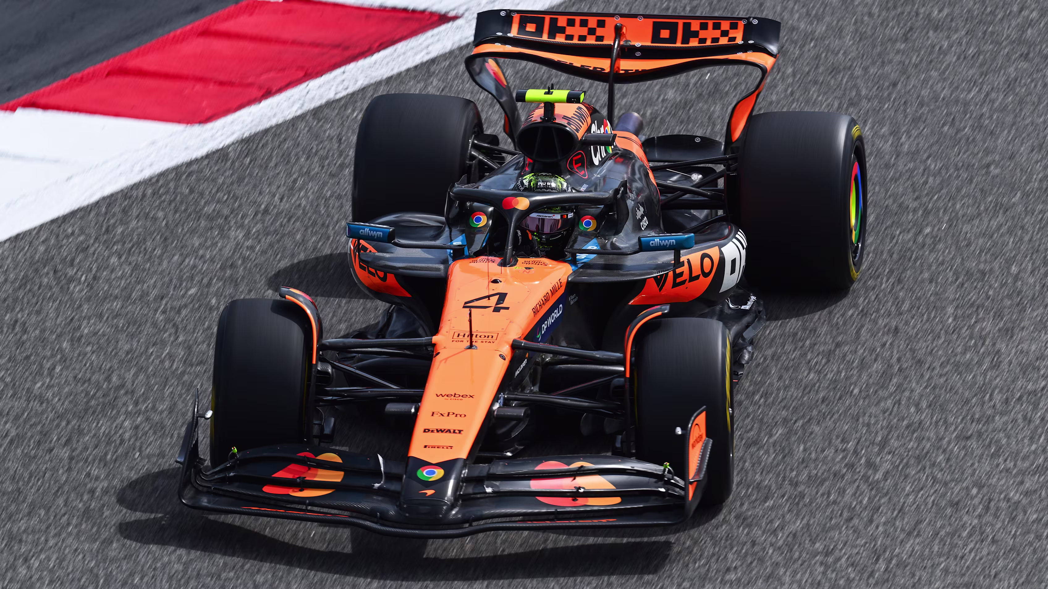 Lando Norris Attacks Corner During Fast Lap at Race WeekendLando Norris Attacks Corner During Fast Lap at Race Weekend