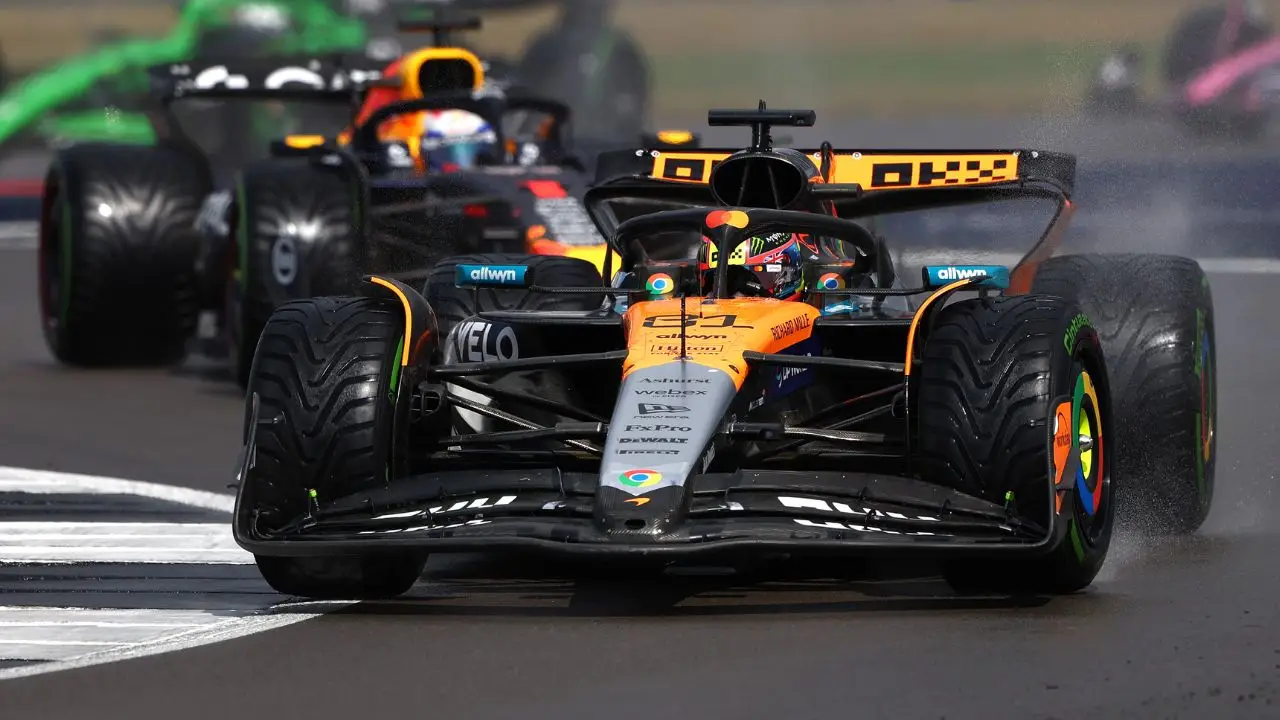 Oscar Piastri Leads the Pack in Rain-Soaked F1 Race Action