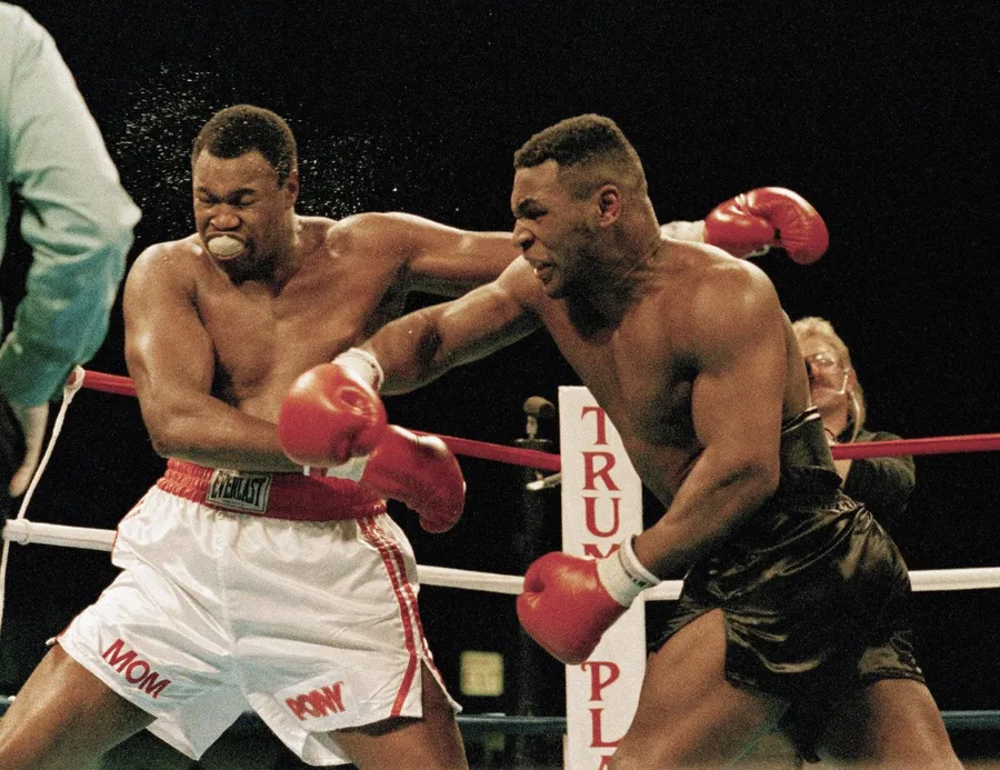 Tyson Fighting Aggressively
