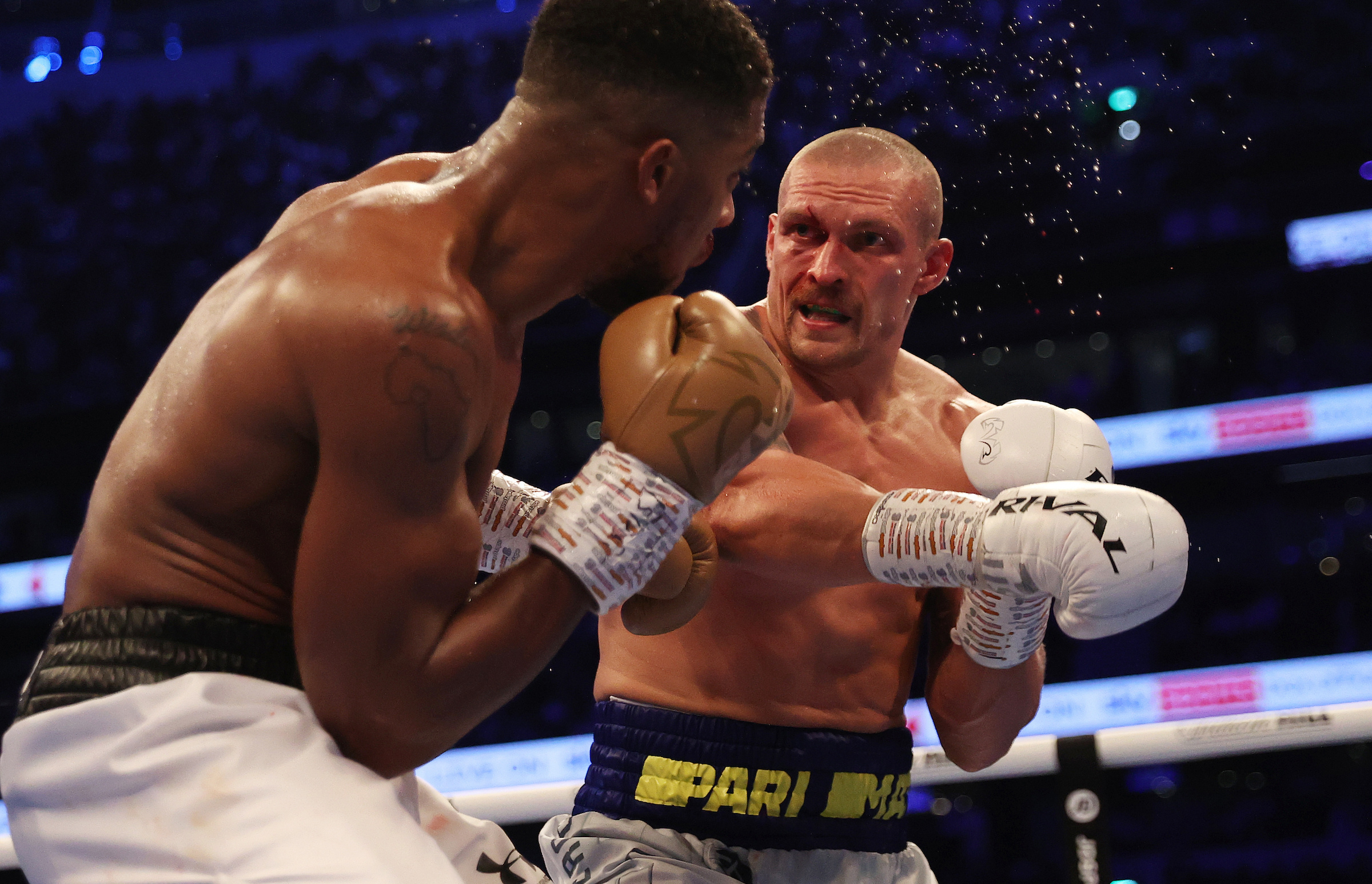 Oleksandr Usyk in Action Against Anthony Joshua