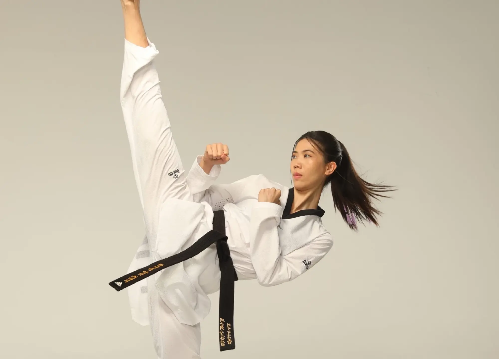 Panipak Wongpattanakit Taekwondo Training Kick