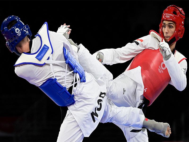 Seif Eissa Fighting in Intense Olympic Taekwondo Match