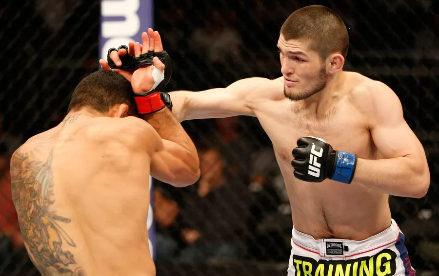 Khabib Pressuring His Opponent