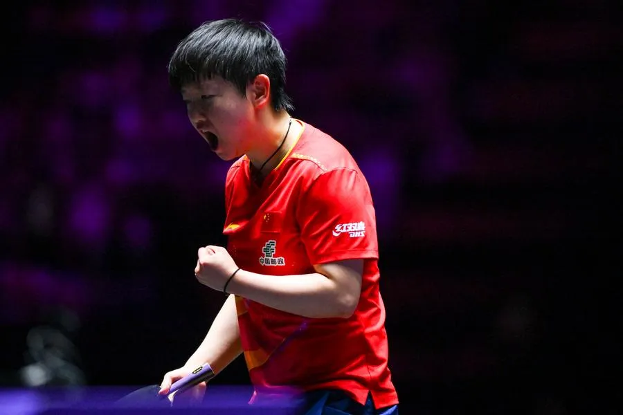 Lin Shidong in Action During Intense Rally