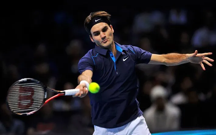 Federer Focused During Intense Match