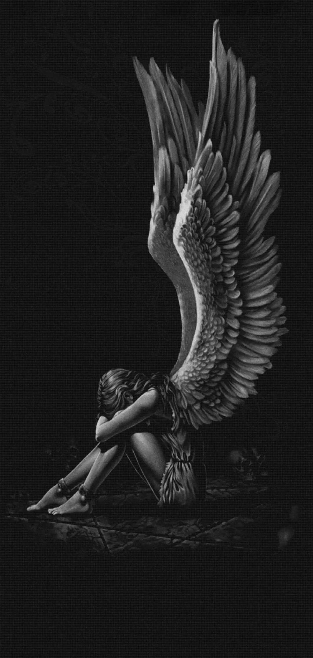 Angel Statue With Wings in Monochrome Black Style Wallpaper