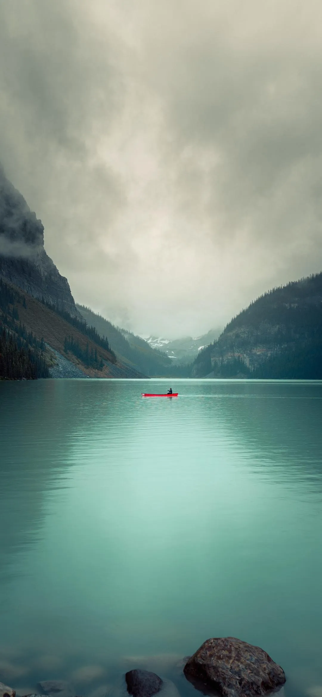 Beautiful Calm Mountain Lake Reflection Landscape Wallpaper