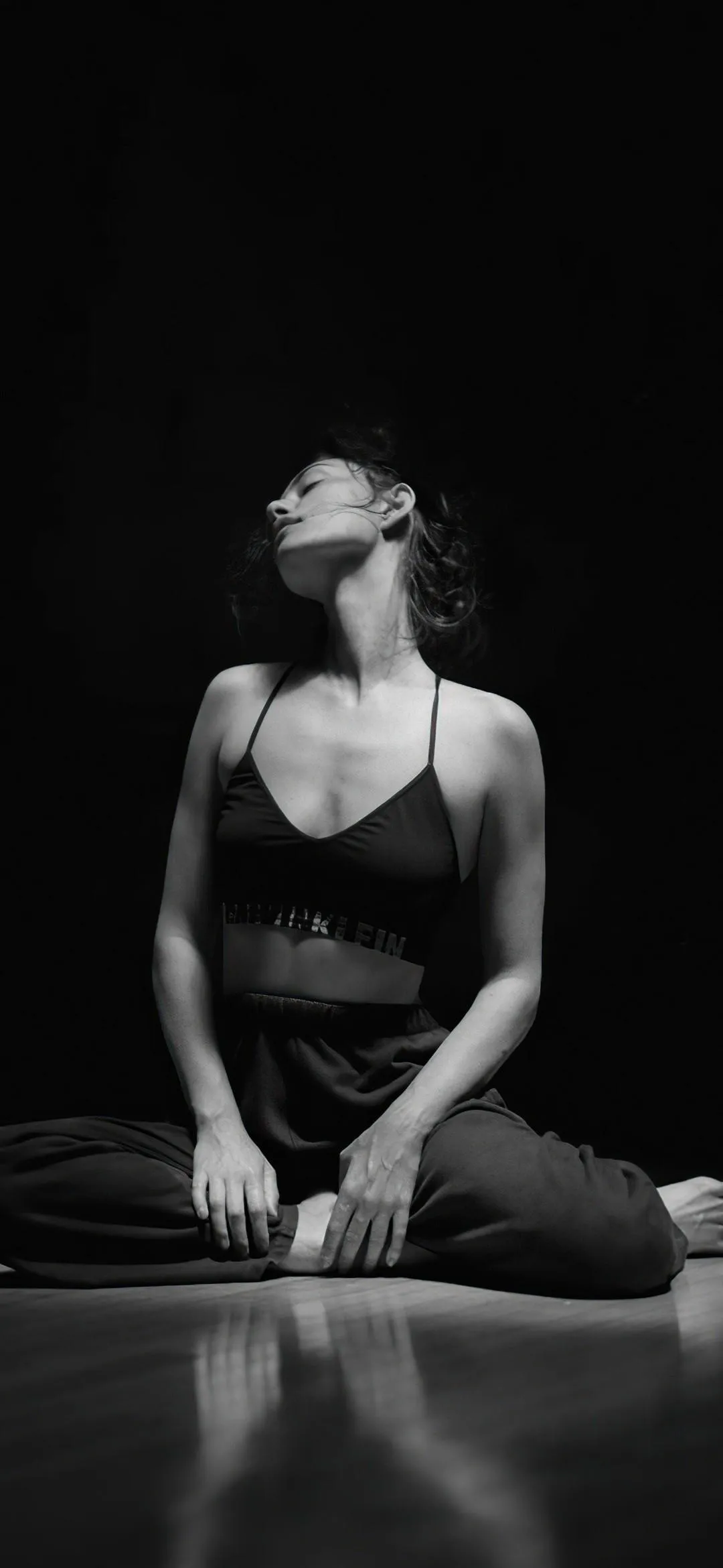 Black and White Artistic Yoga Pose Mobile Art Wallpaper