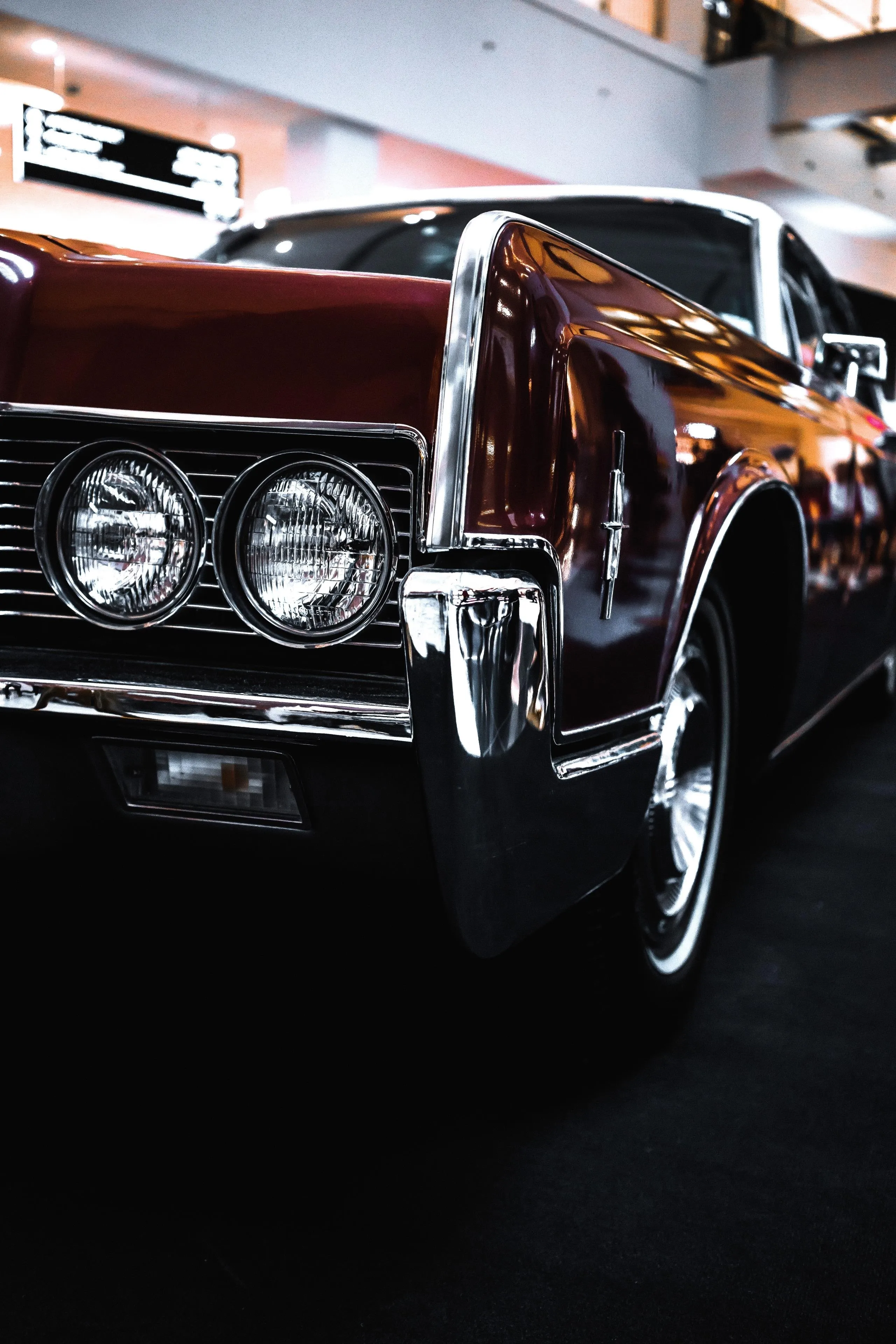 Classic Vintage Car in Indoor Auto Showroom Wallpaper 4K