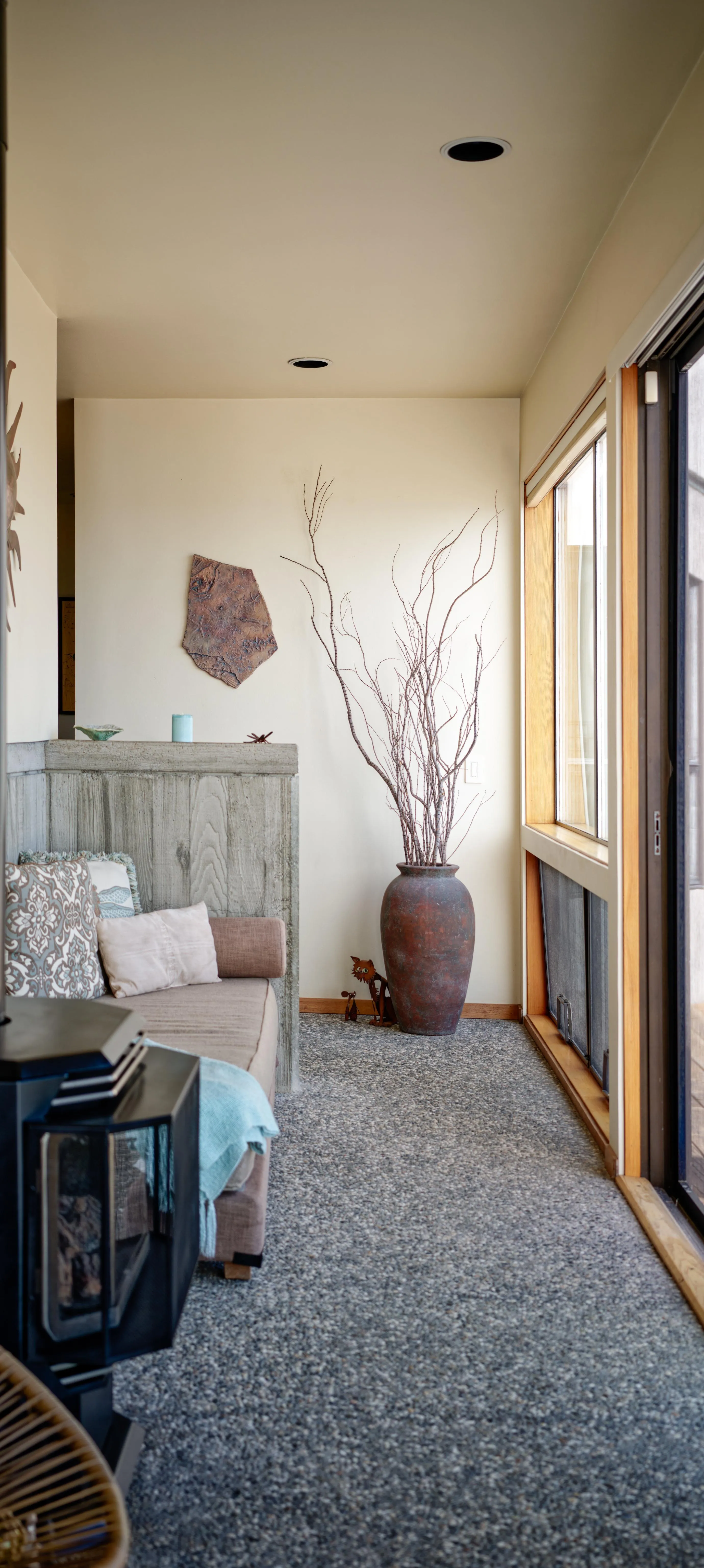 Cozy Modern Interior Room with Natural Lighting and Decor