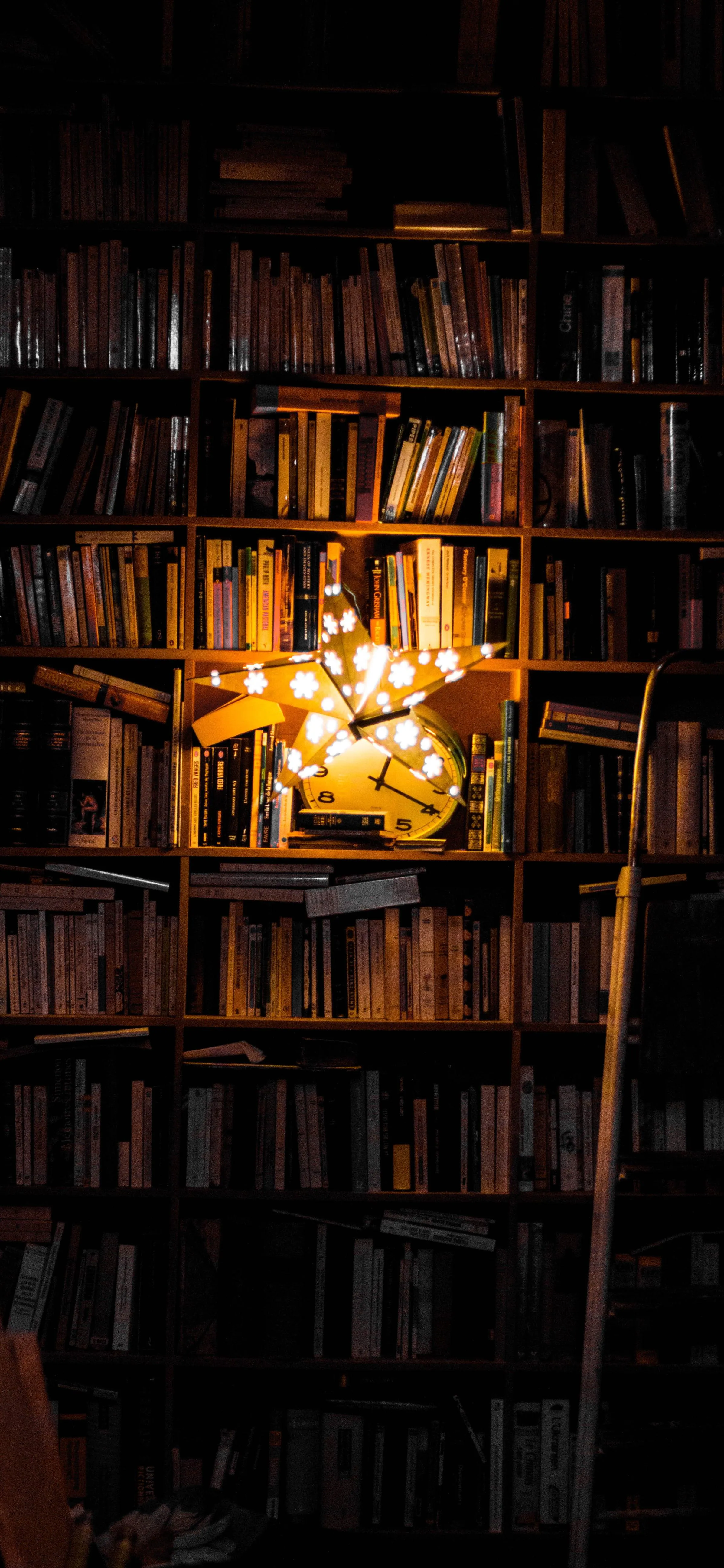 Cozy Reading Room with Glowing Warm Light Ambiance