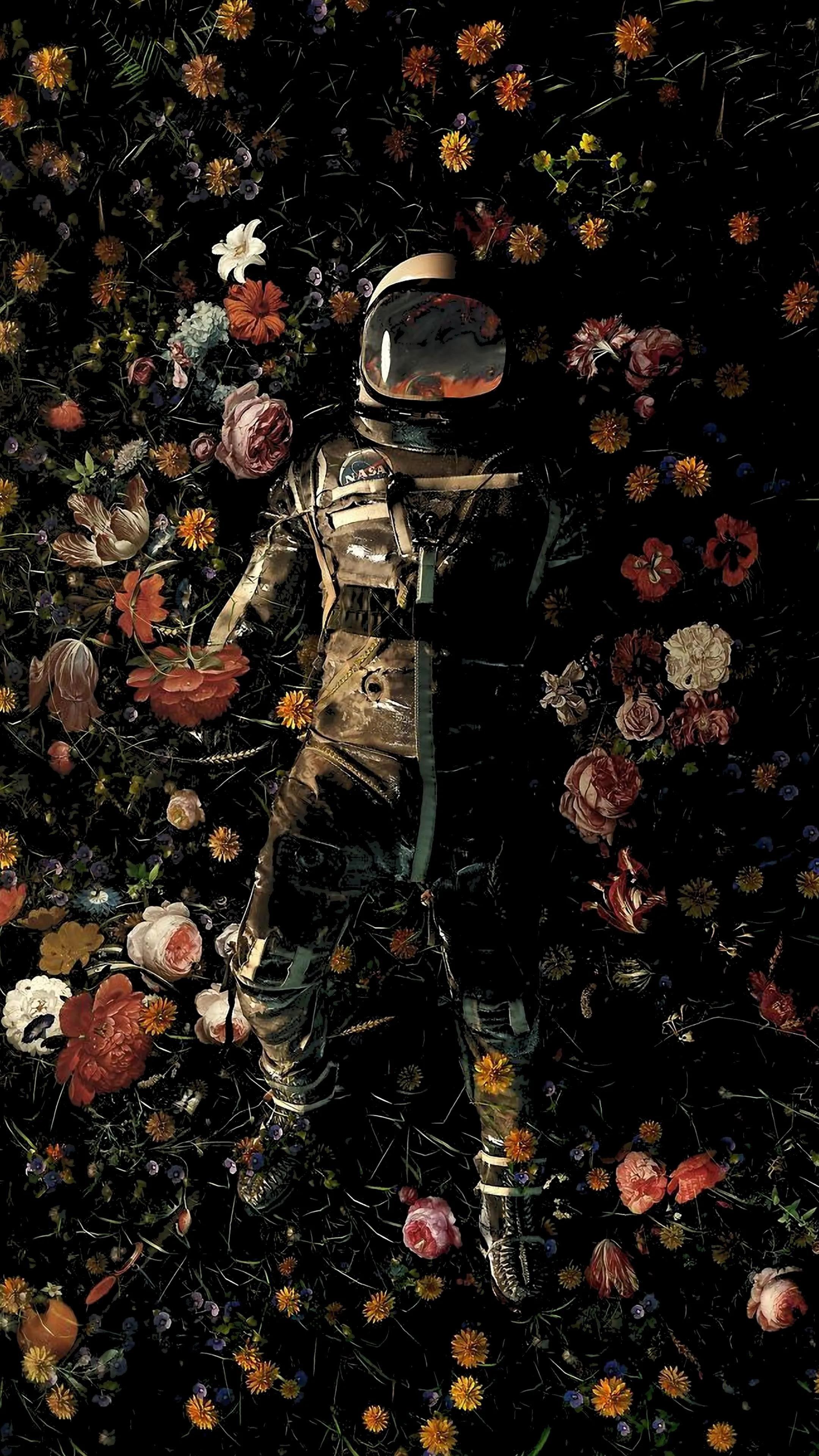 Doctor Strange Facing Multiverse Chaos with Mystic Power