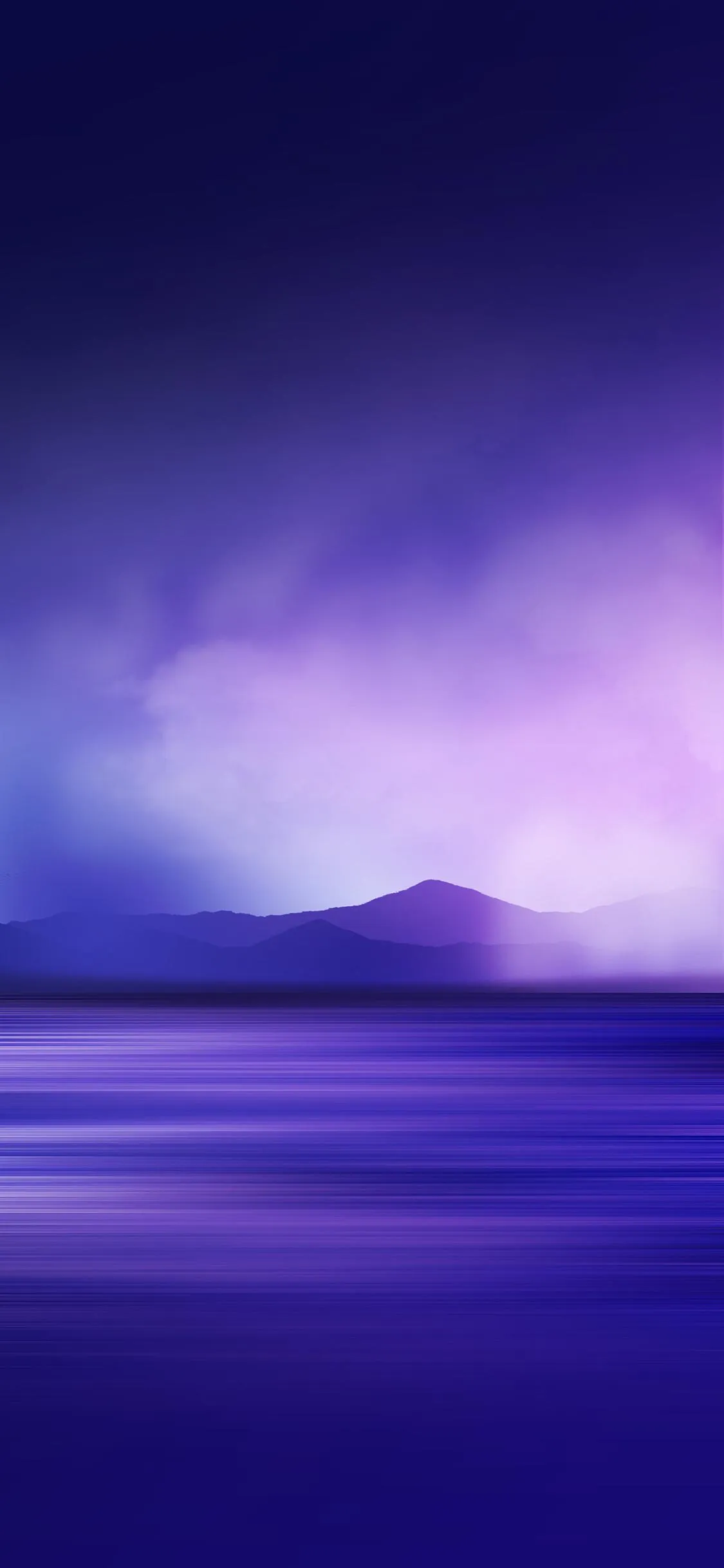 Dreamy Purple Horizon with Calm Ocean View Wallpaper