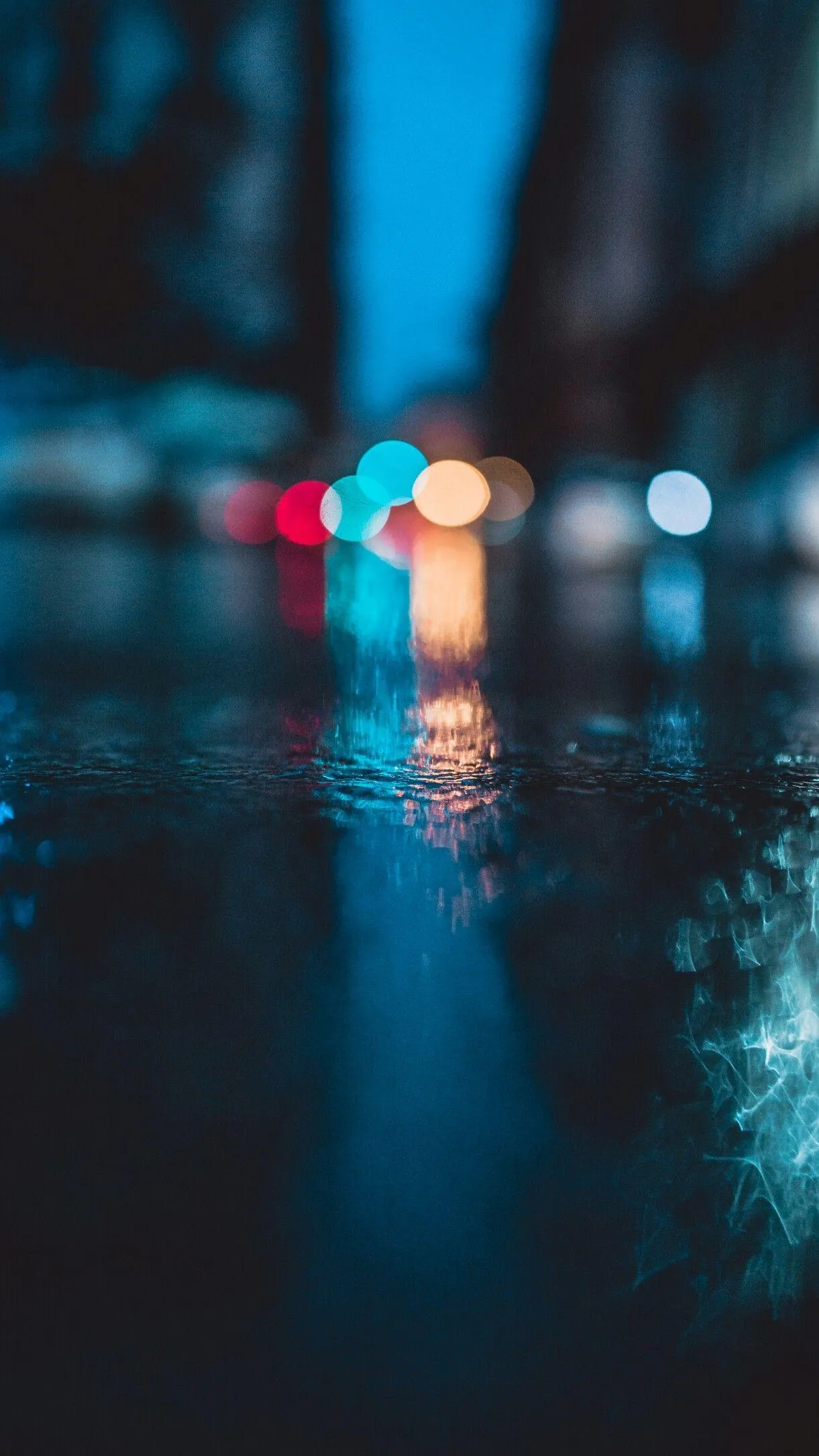 Moody City Lights Captured in Soft Cinematic Bokeh Style