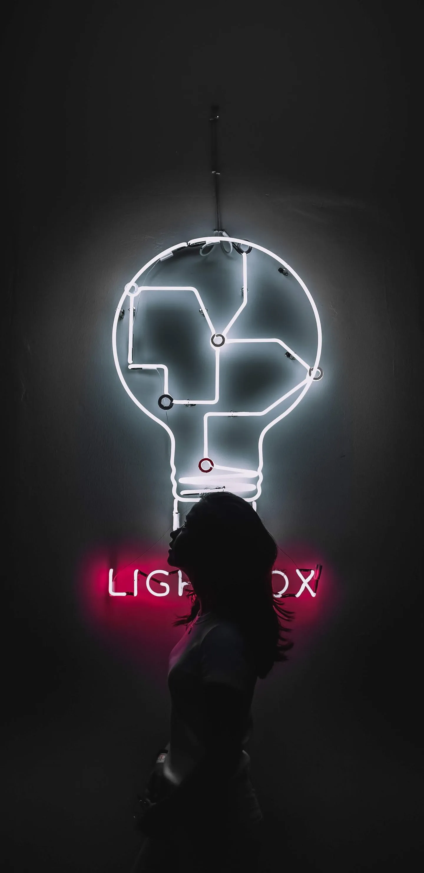 Neon Light Bulb Art Inspiring Modern Creativity Wallpaper