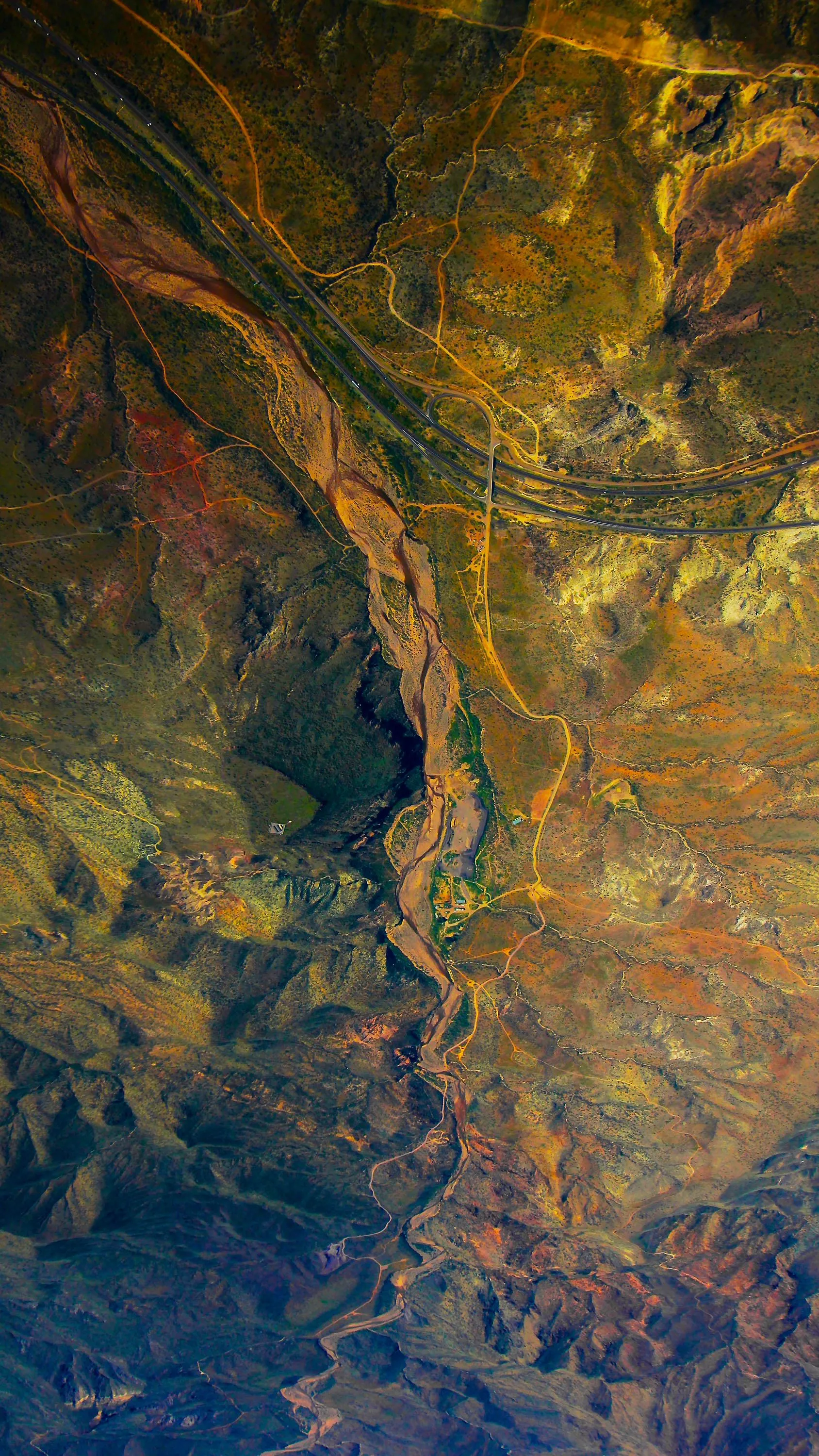 Rich Golden Brown Abstract Landscape with Earthy Motion