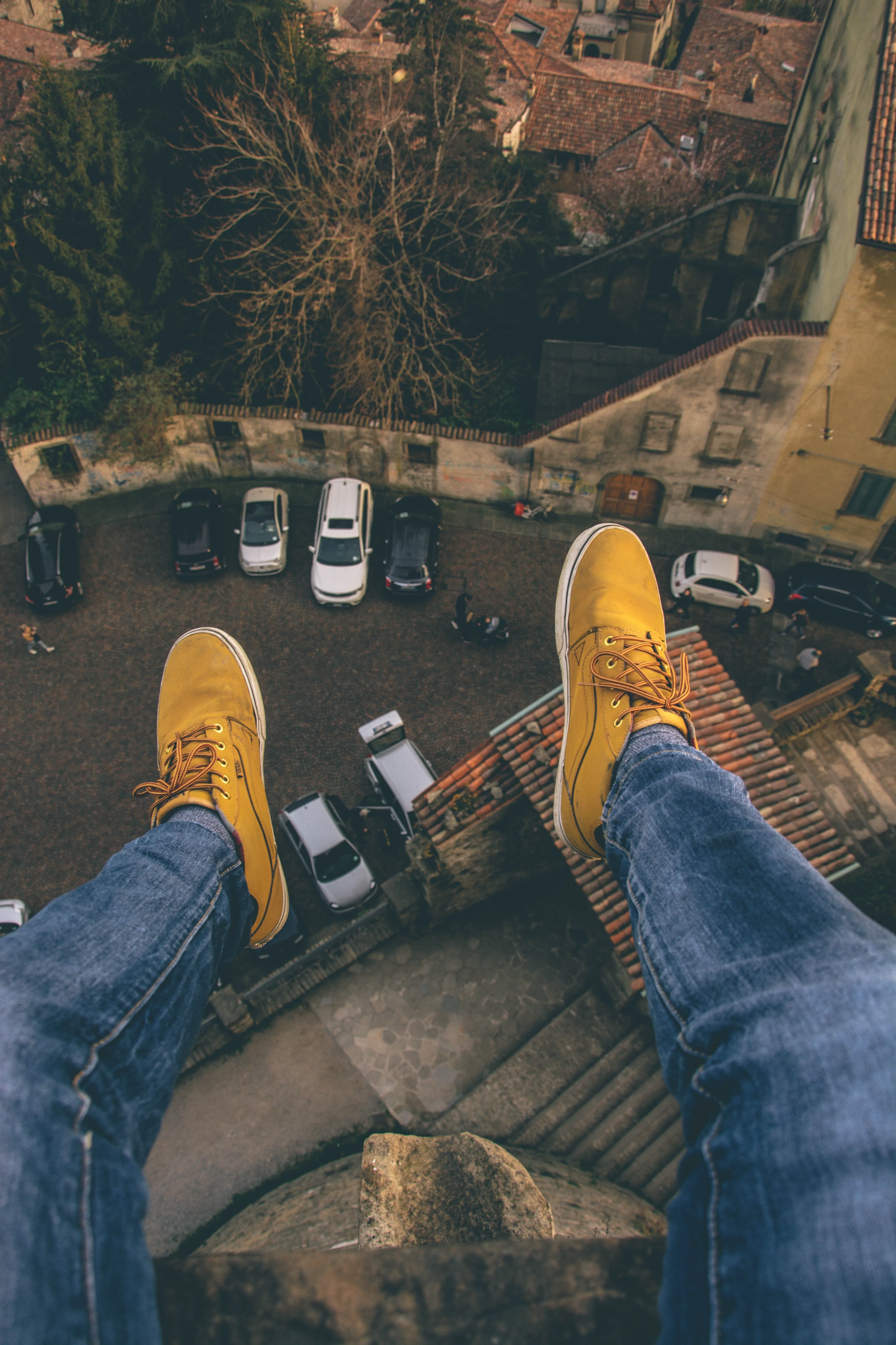 Urban Adventure from High Above City Street Viewwallpaper