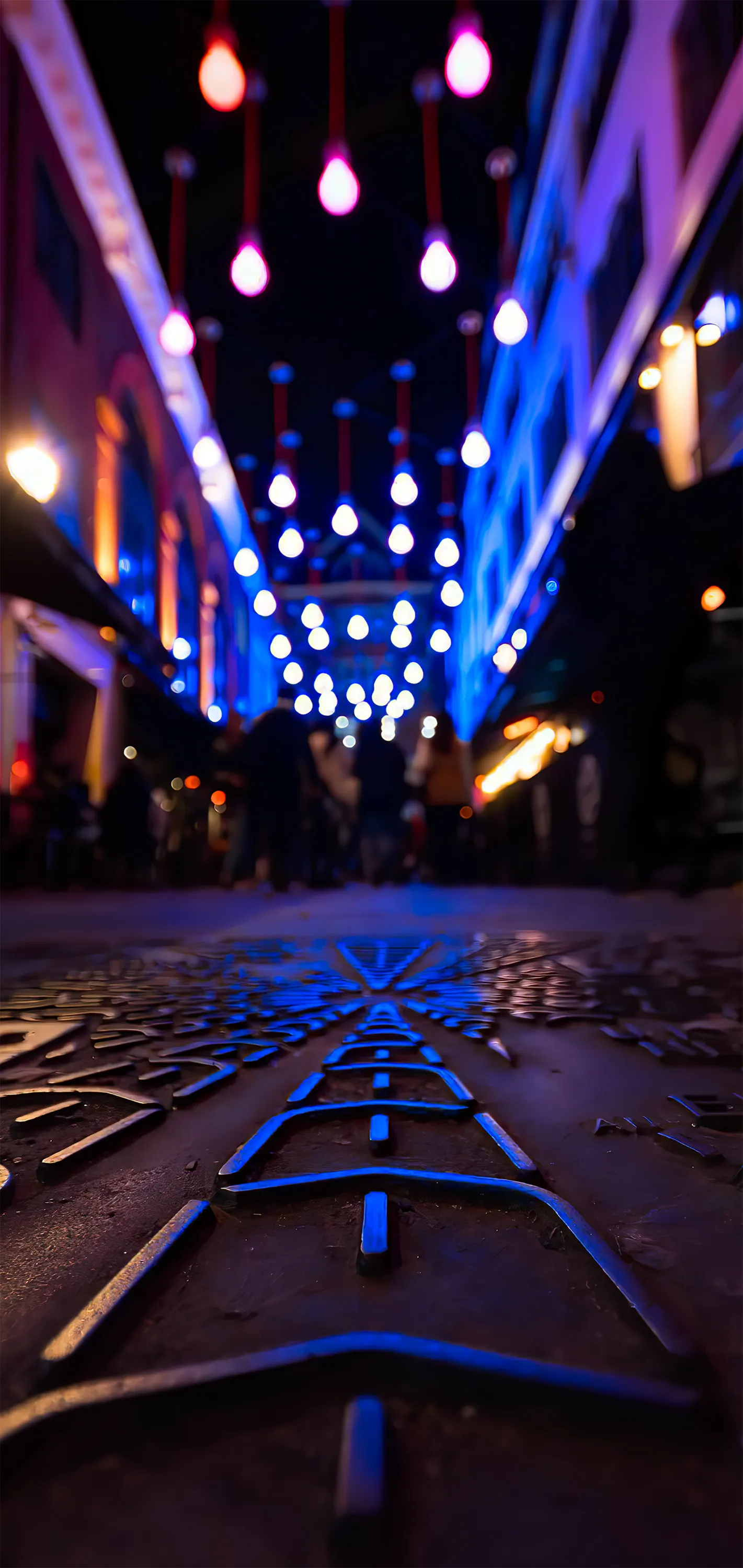 Urban Lights with Symmetrical Street View HD Free Image