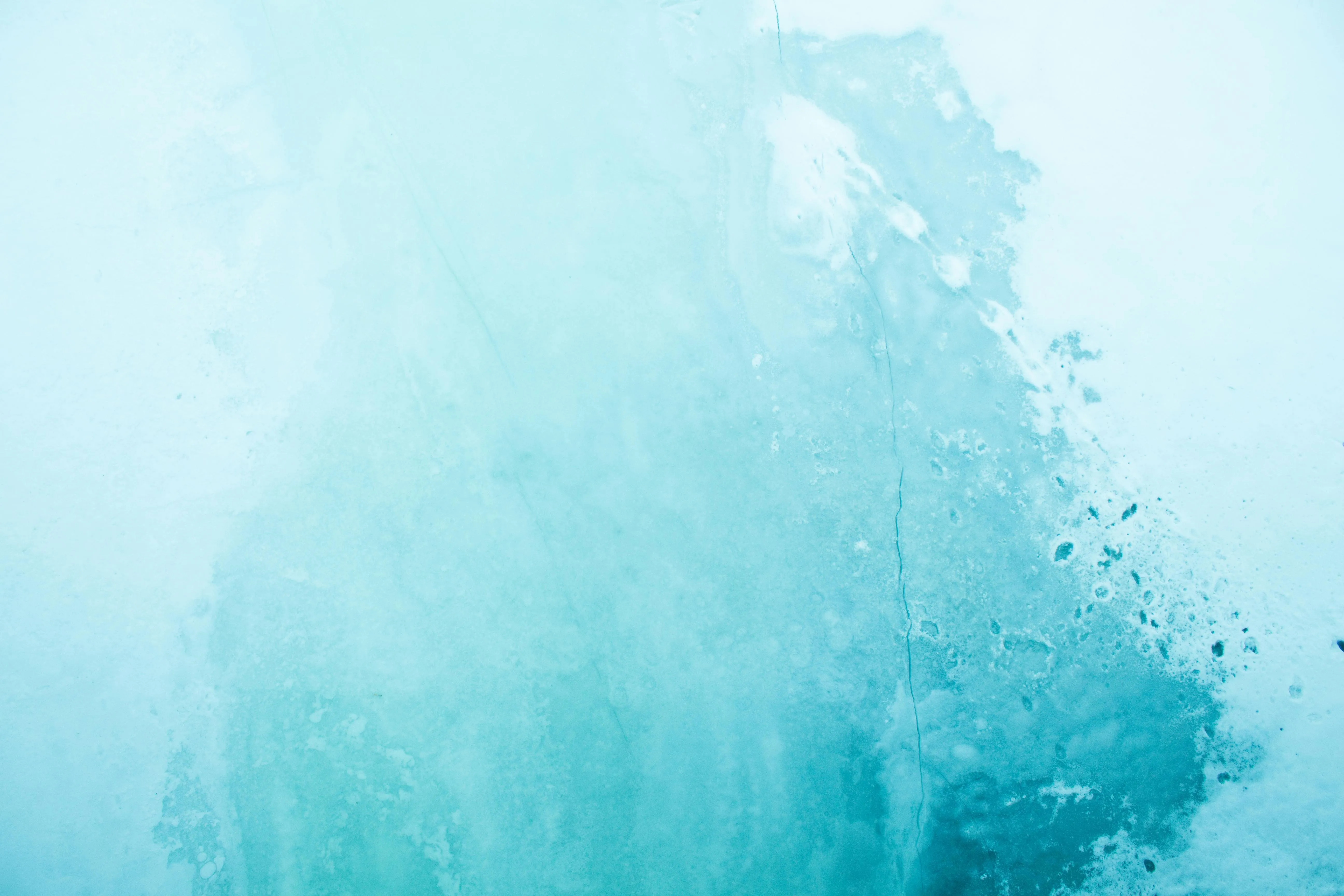 Blue watercolour texture with gentle gradient and patterns