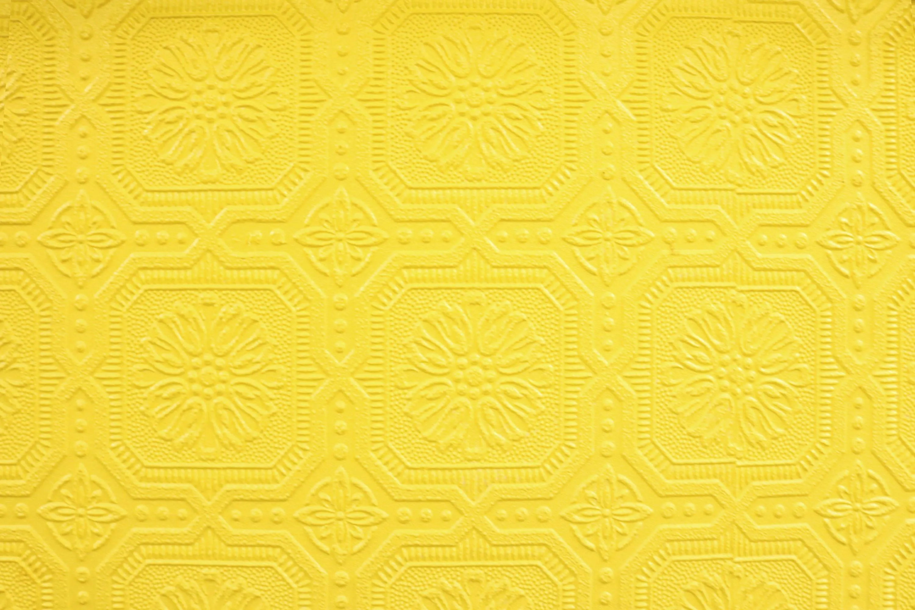 Bright yellow floral detail pattern background Wallpaper