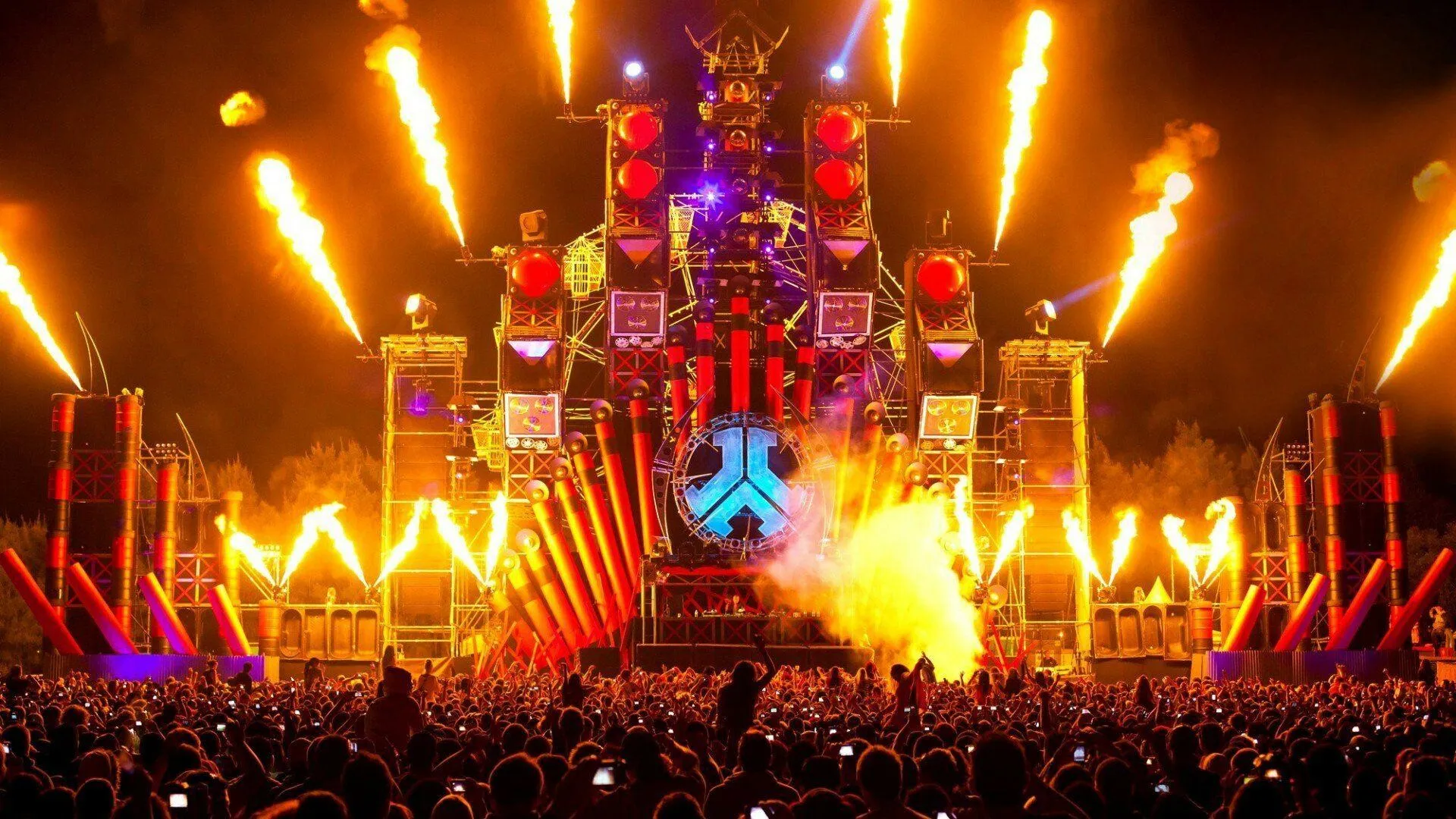 Epic Festival Moment As Flames Shoot to the Sky Wallpaper Hd