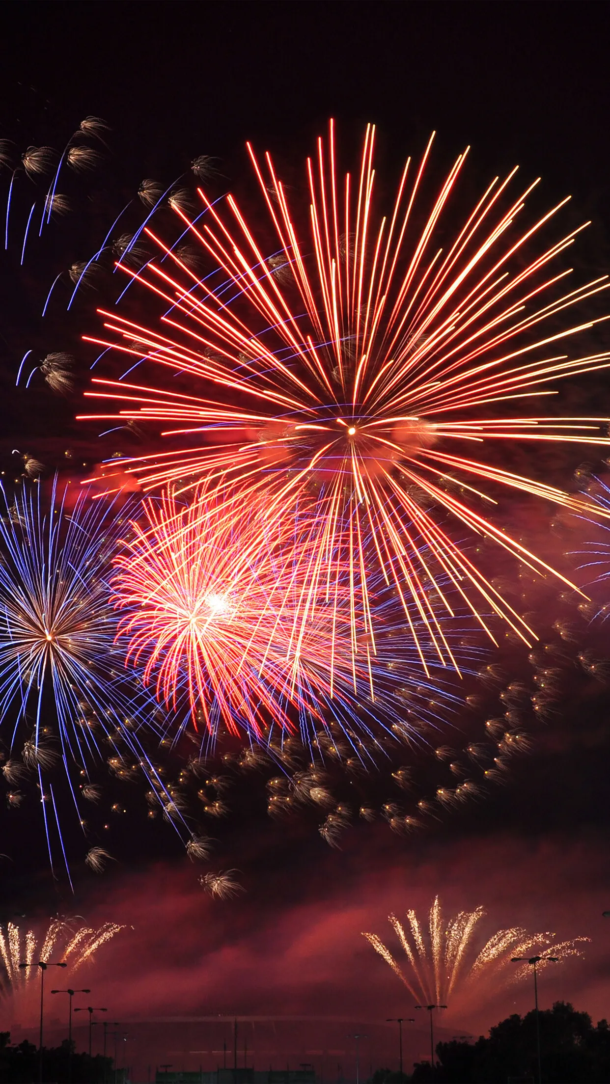 Fireworks Above the Fullerton Hotel Wallpaper HD Download