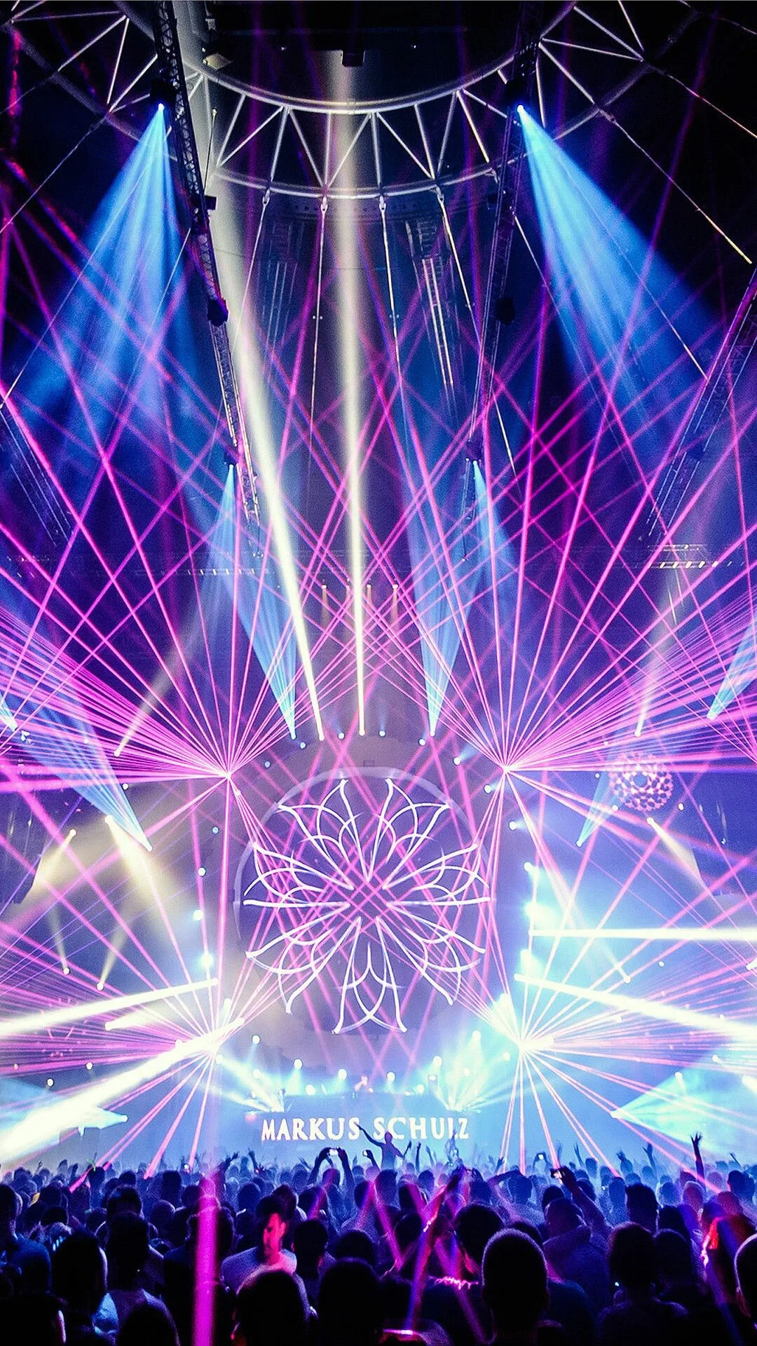 Markus Schulz Stage Show with Lights and Energy