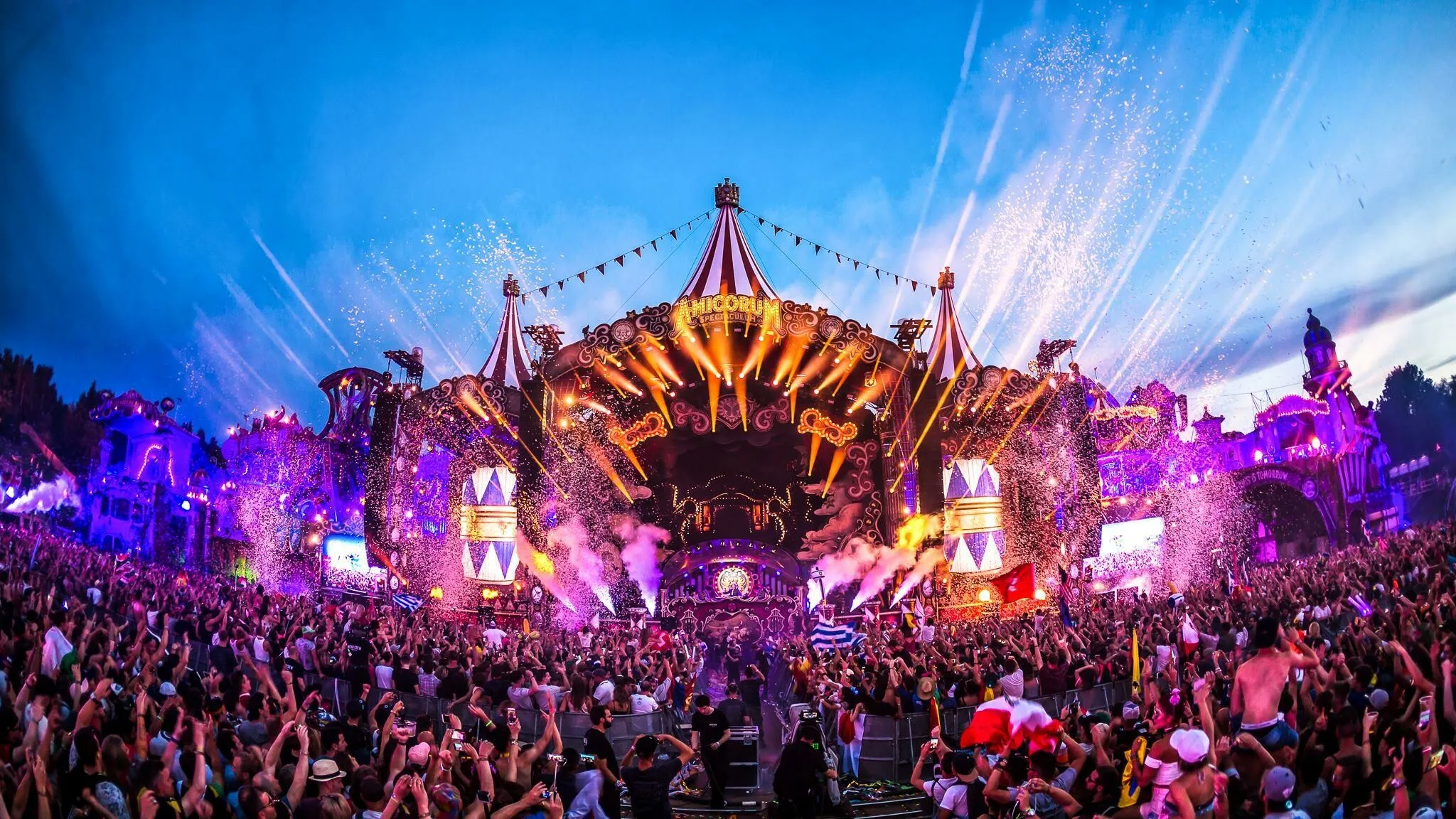Spectacular Night Show with Music and Carnival Vibe Hd