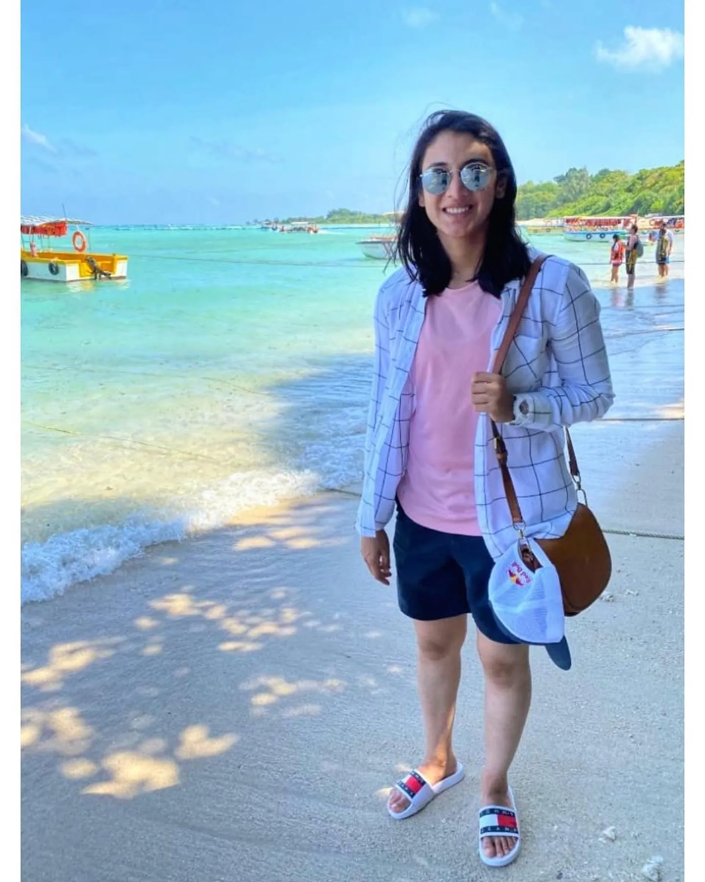 Smriti Mandhana At the Beach Enjoying the Sun wallpaper