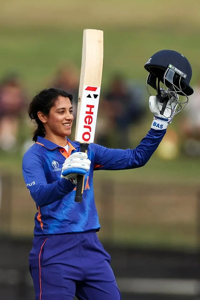 Smriti Mandhana Celebrating After Scoring Fifty wallpaper