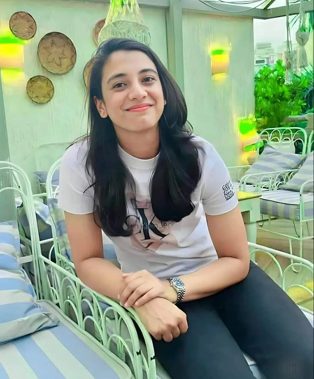 Smriti Mandhana enjoying a peaceful break at a cafe