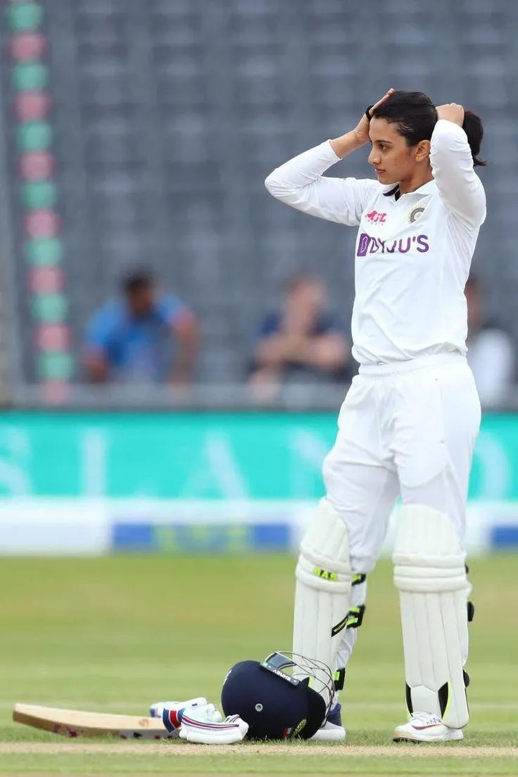 Smriti Mandhana in Test Match Walking Confidently wallpaper