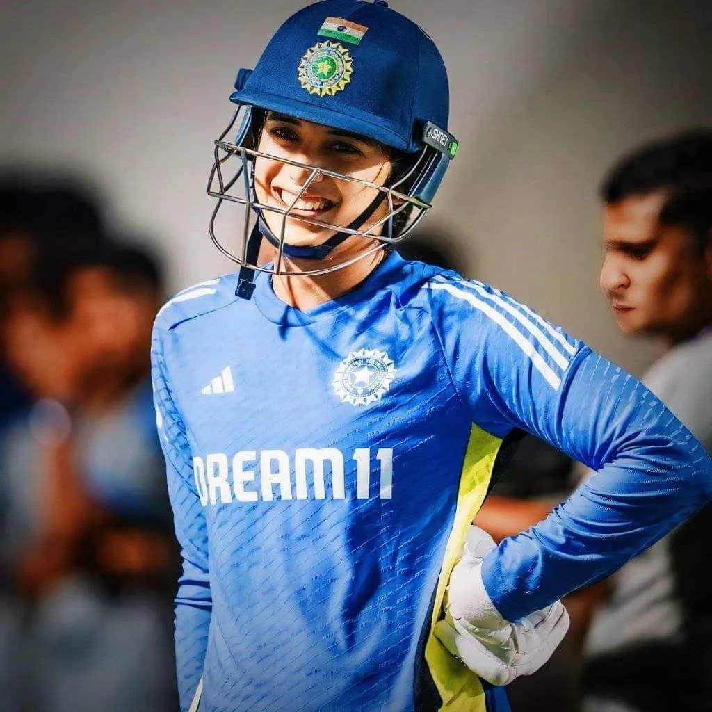 Smriti Mandhana in the Indian team blue jersey wallpaper