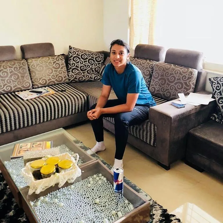 Smriti Mandhana Sitting at Home on Couch Relaxing wallpaper