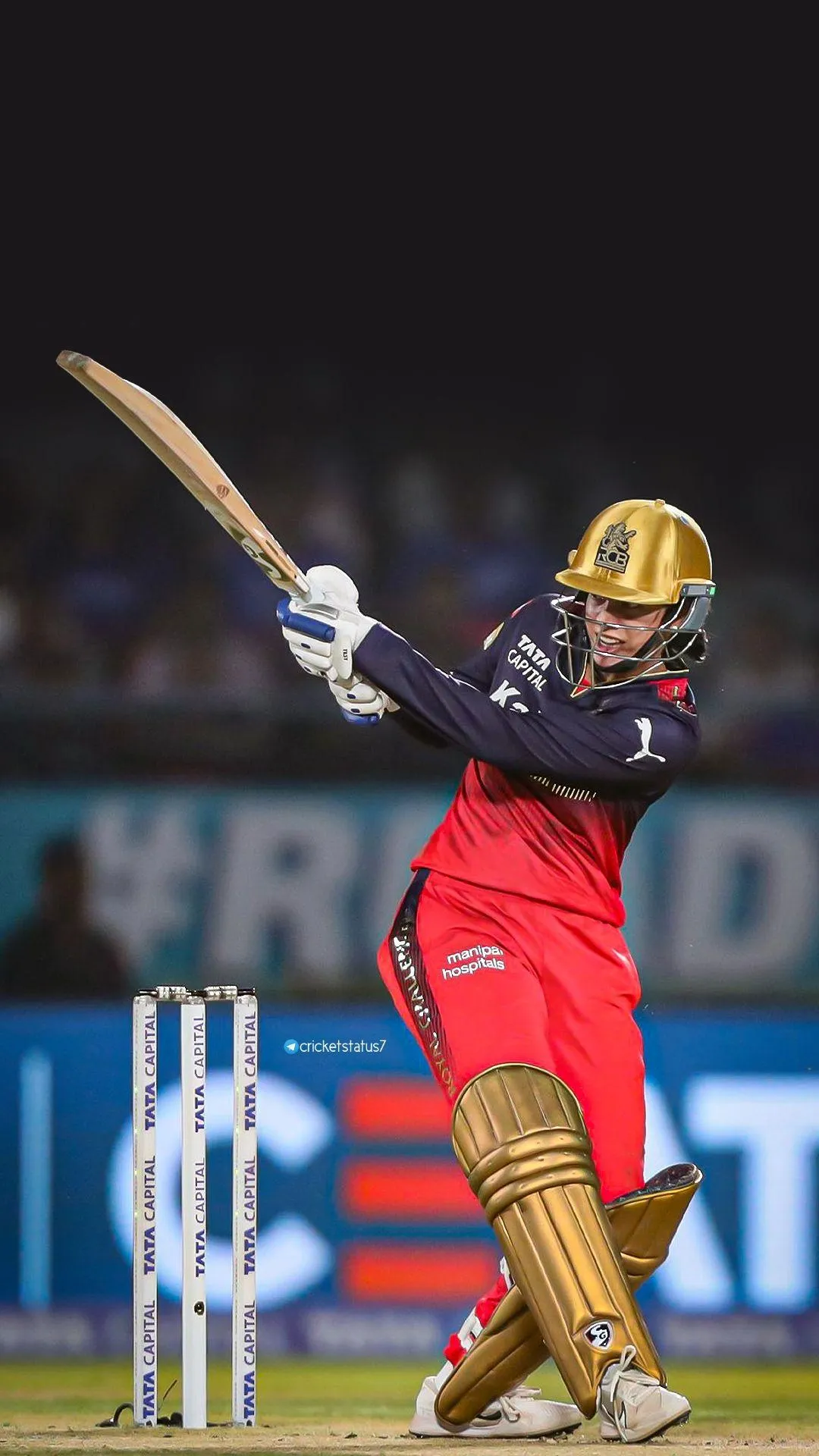 Smriti Mandhana training with cricket equipment wallpaper