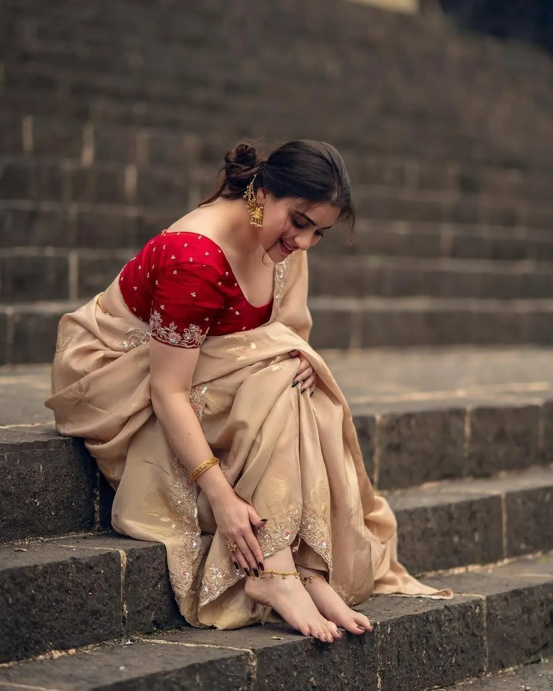 Attractive Pooja Janrao in Classic Beige Saree Pose Picture