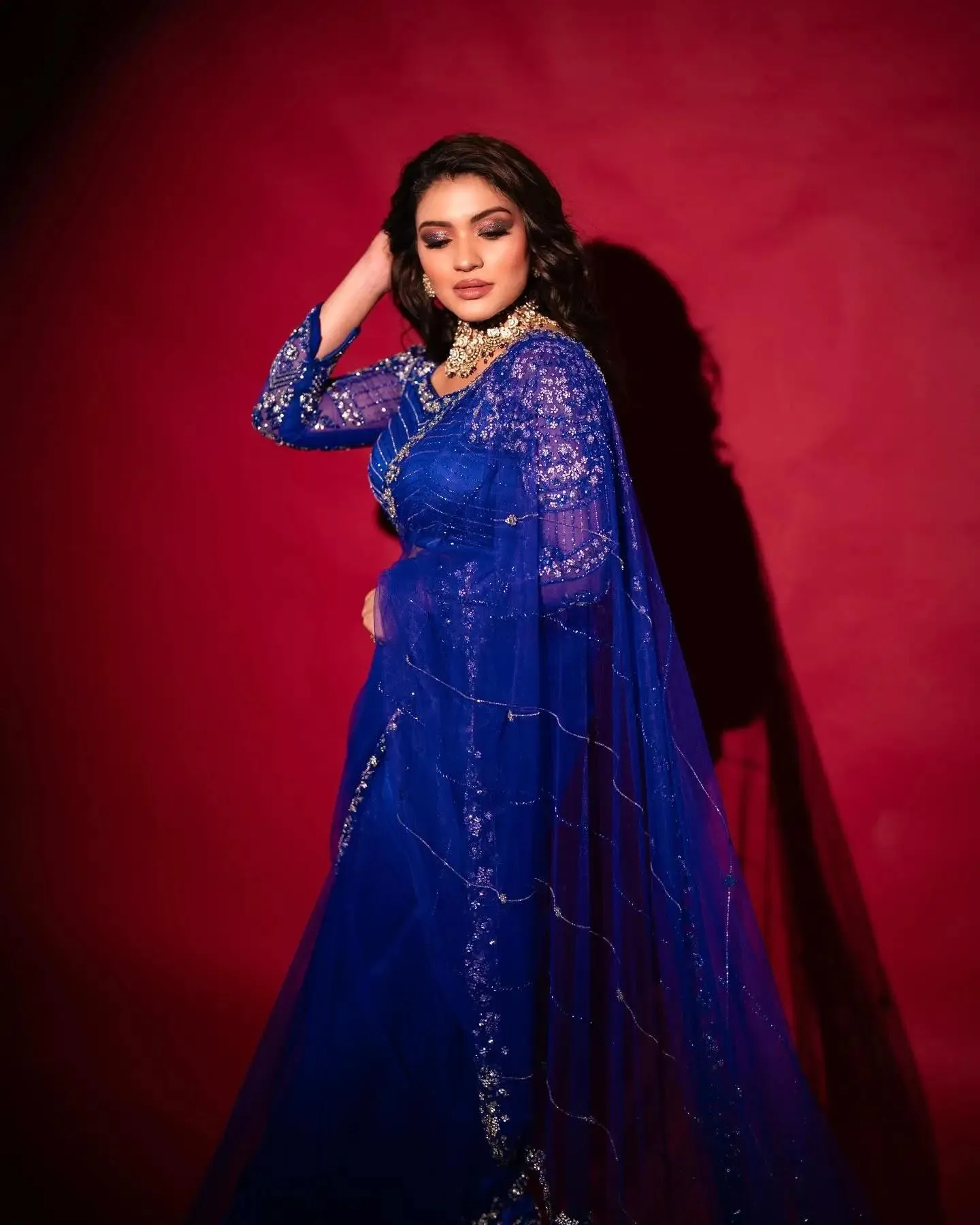Attractive Shabana Shajahan in Blue Saree Portraying Glow