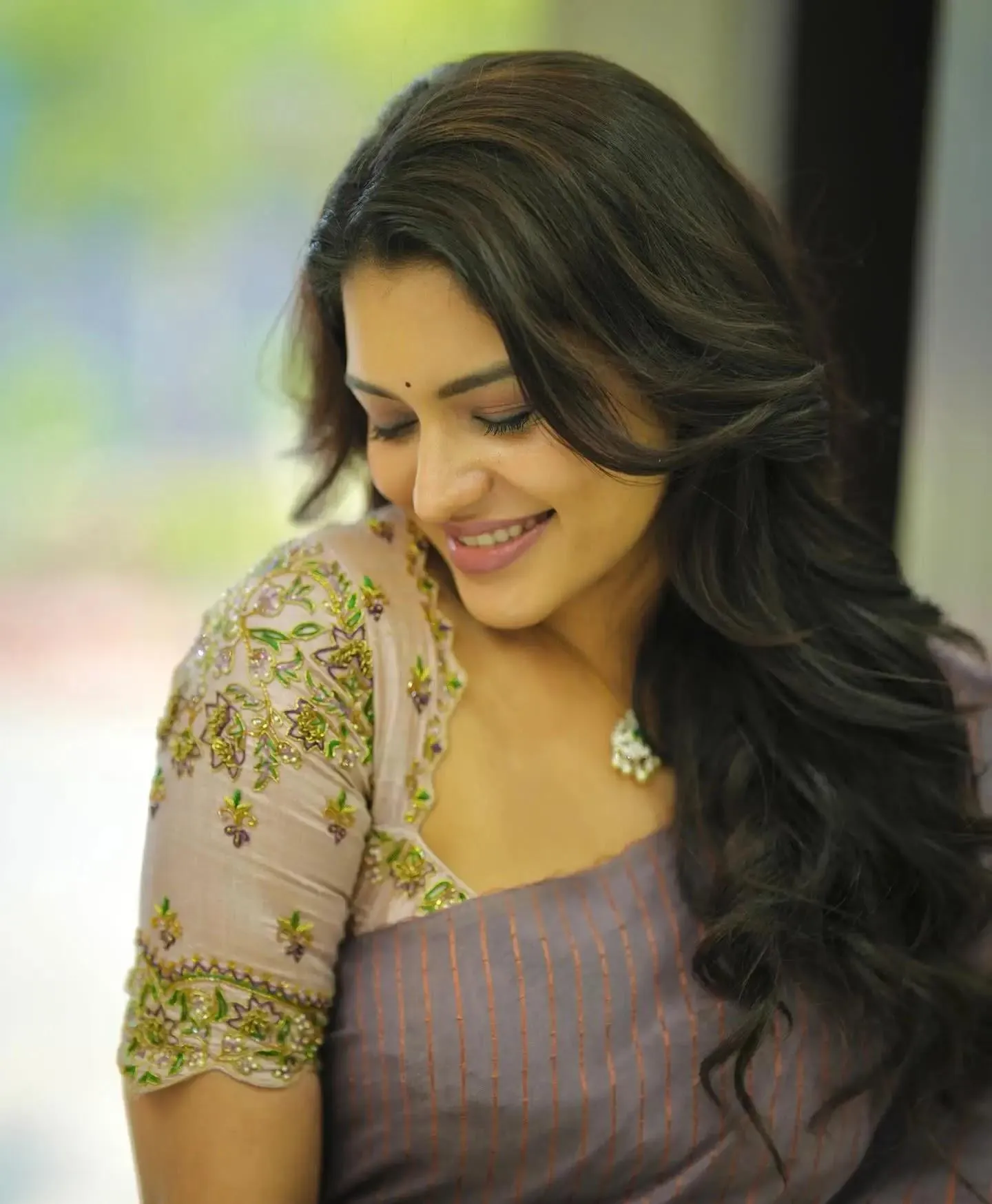 Beautiful Shabana Shajahan Radiating Softly in Silk Saree