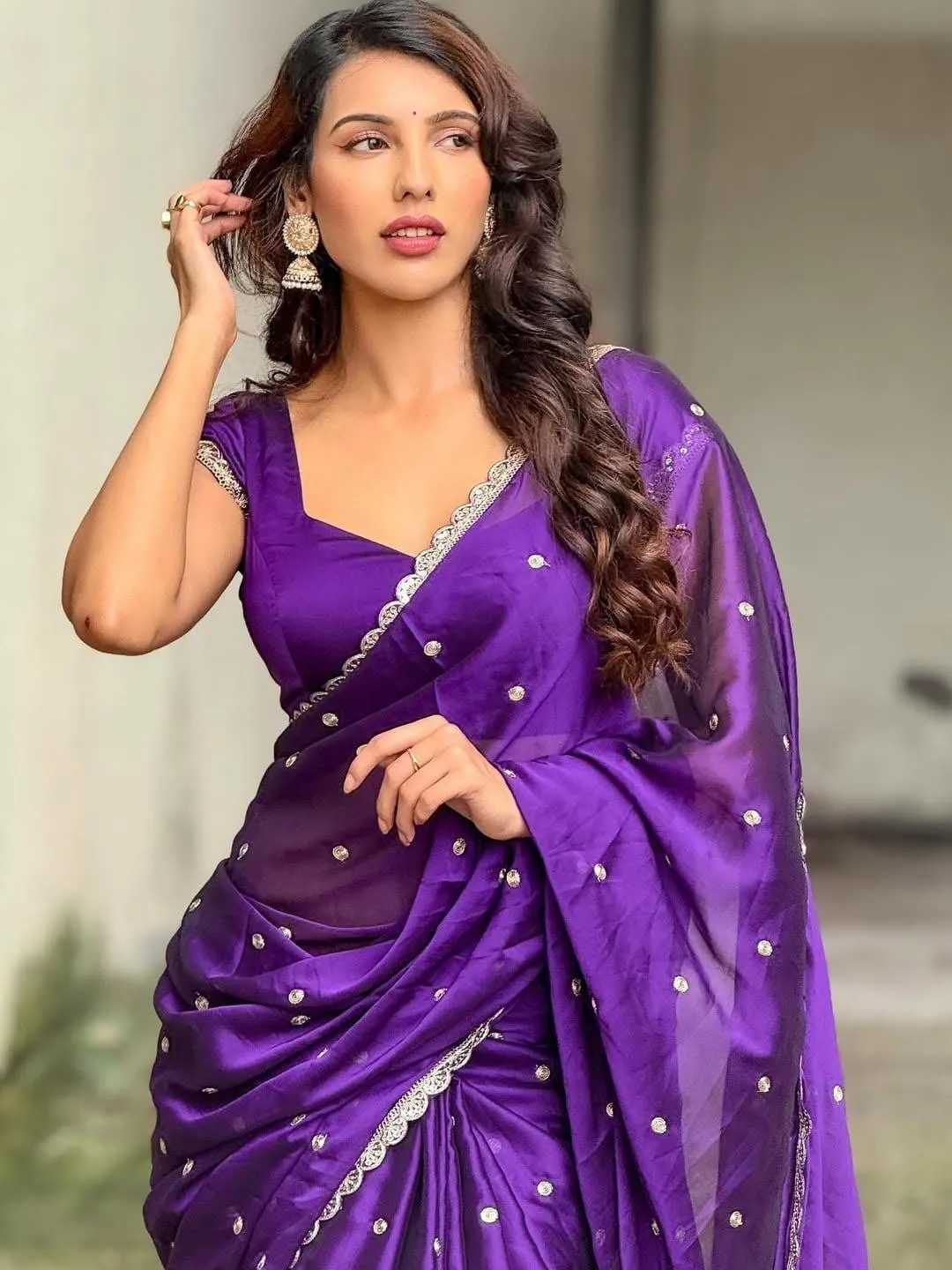 Stunning Nibeditaa Paal in Violet Saree with Elegant Grace