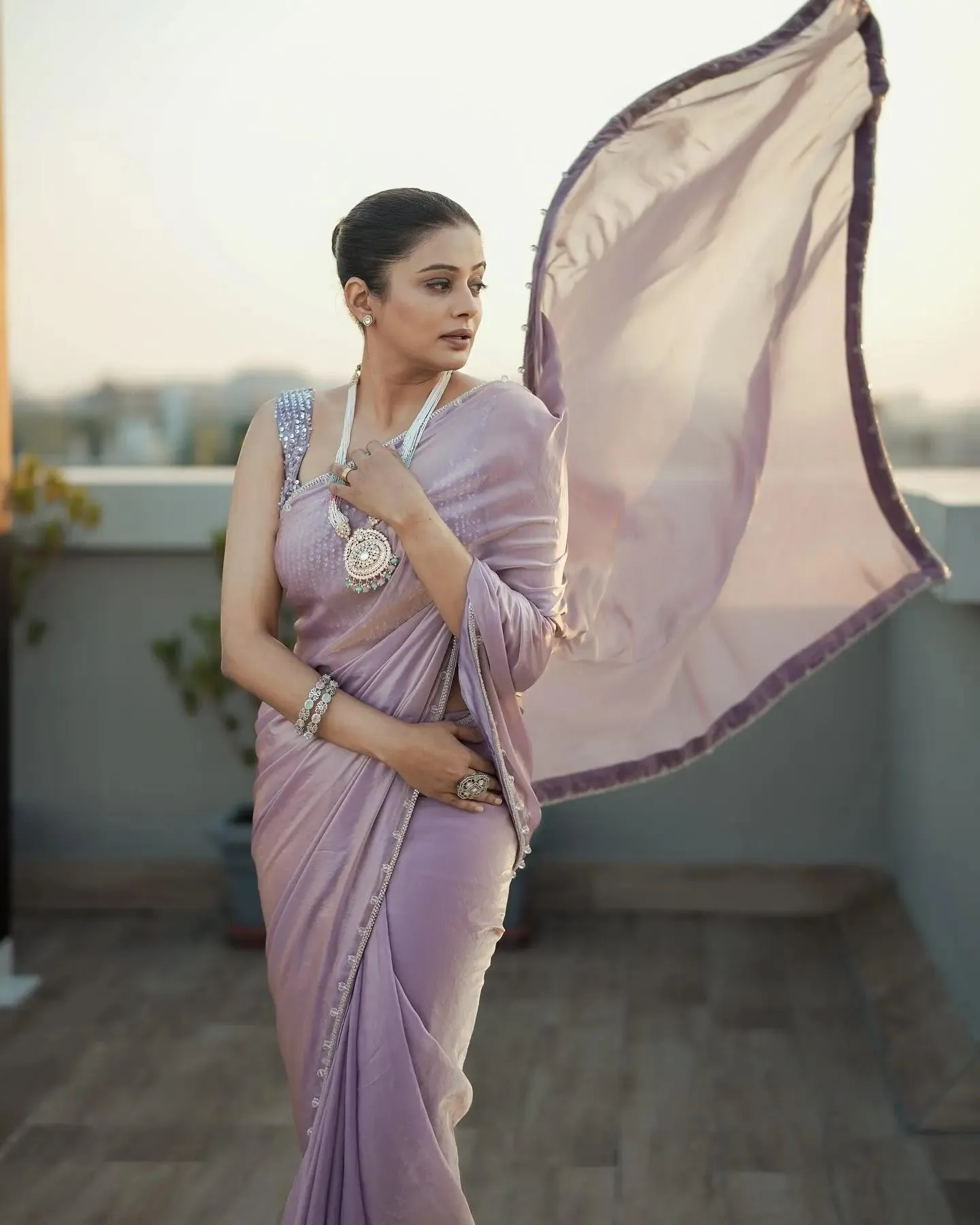 Stunning Priyamani Elegant Lavender Look in Saree Wallpaper