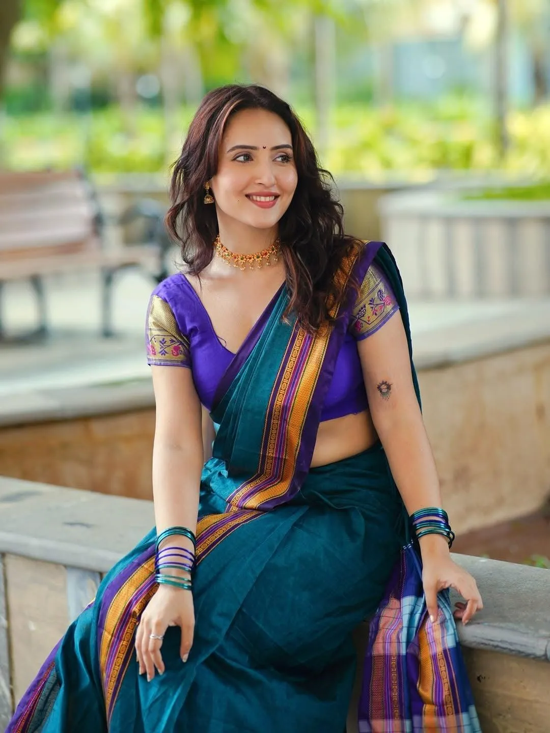 Tempting Varsha Rekhate Cheerful Blue Look in Saree Picture