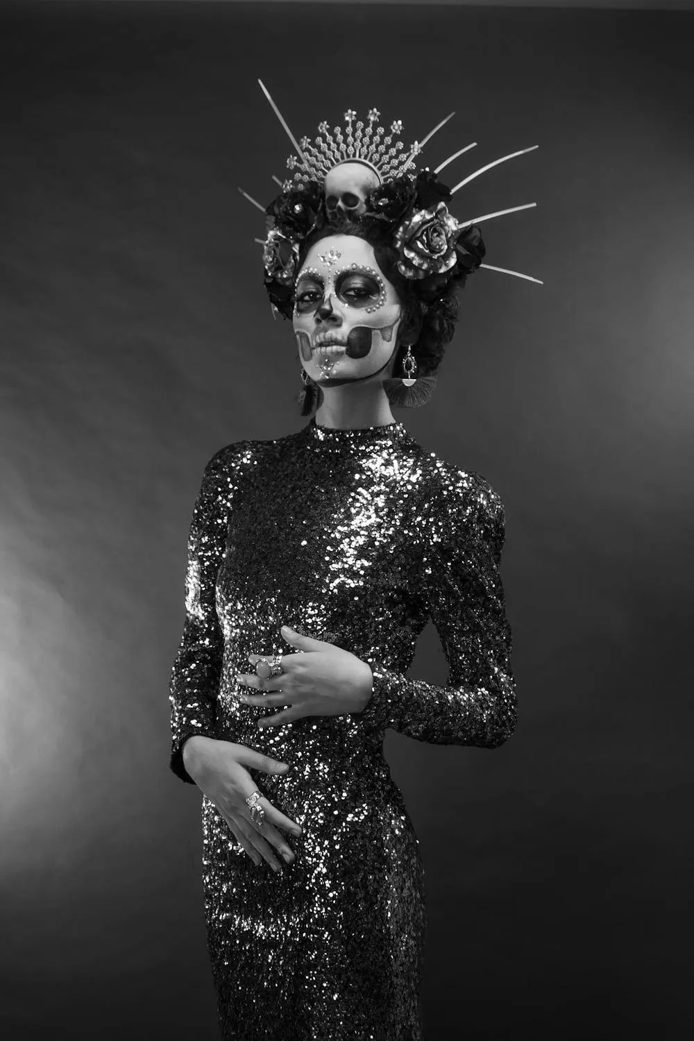 Elegant Black and White Halloween Costume with Crown