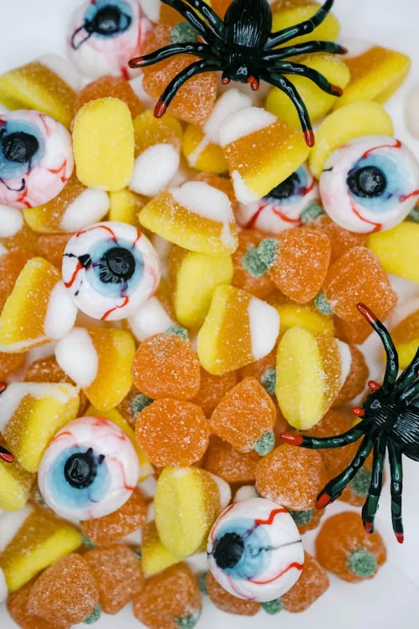 Spooky Halloween Candy Plate with Eyeball and Spider Treats