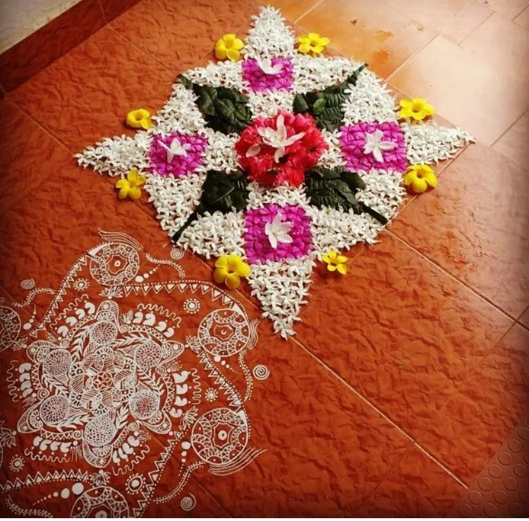 Square floral Pookalam with jasmine Hibiscus and Leaves