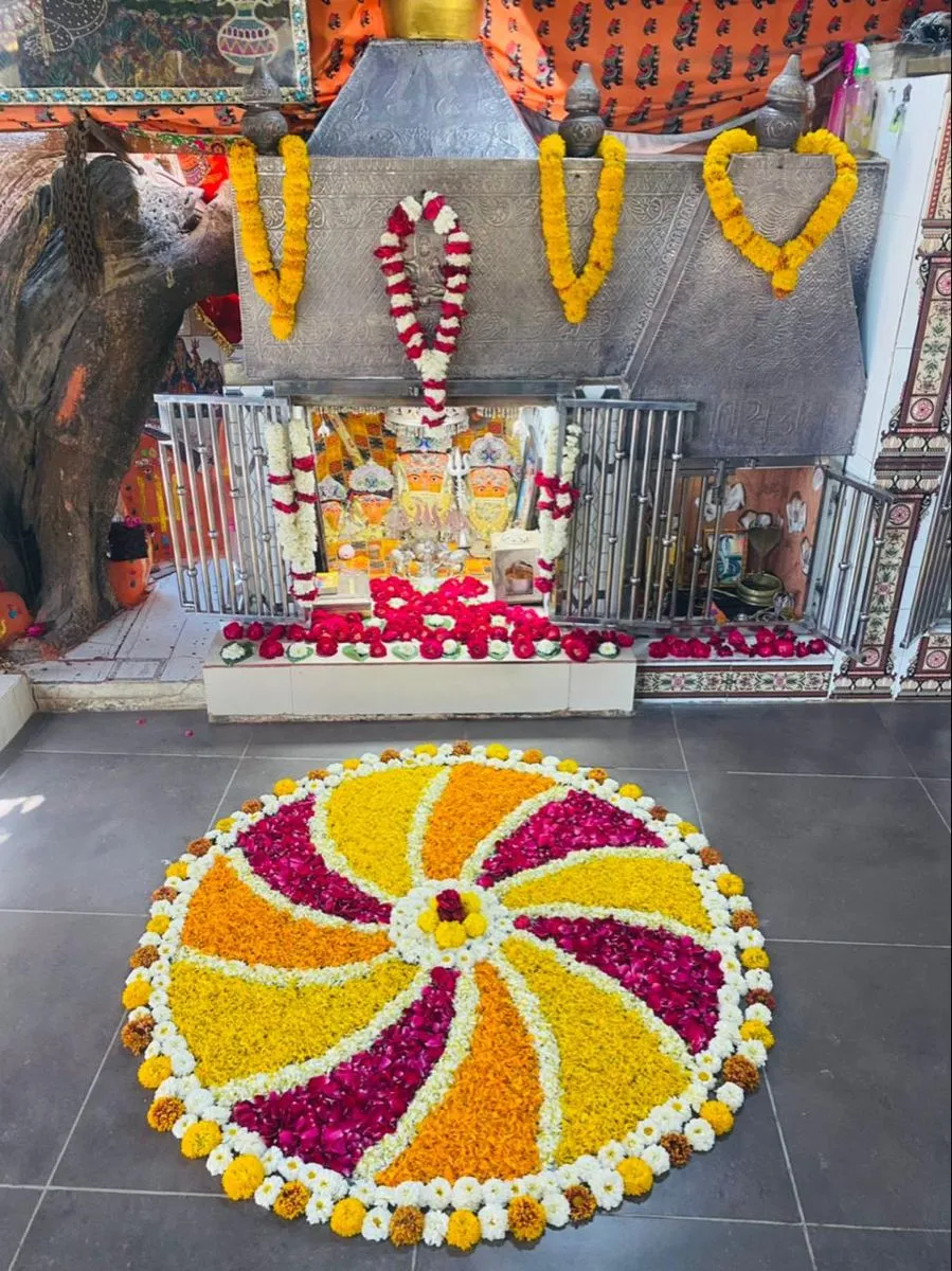 Swirling circular pattern kolam design for Temple decoration