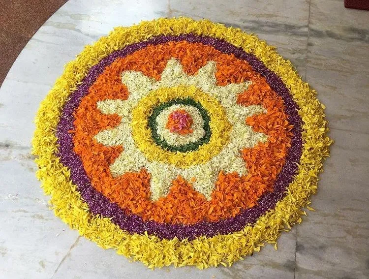 White sun pattern Floral Pookalam Design for Onam Fest HD