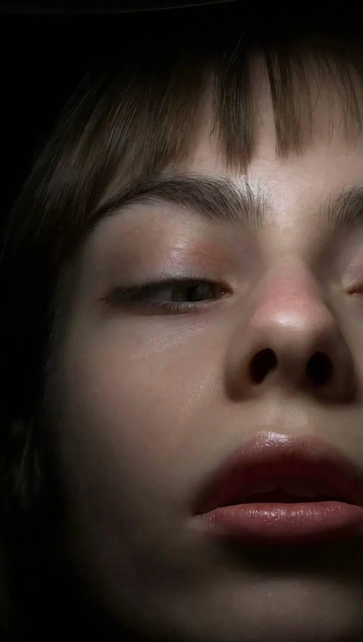 Artistic close up portrait with raw natural beauty wallpaper